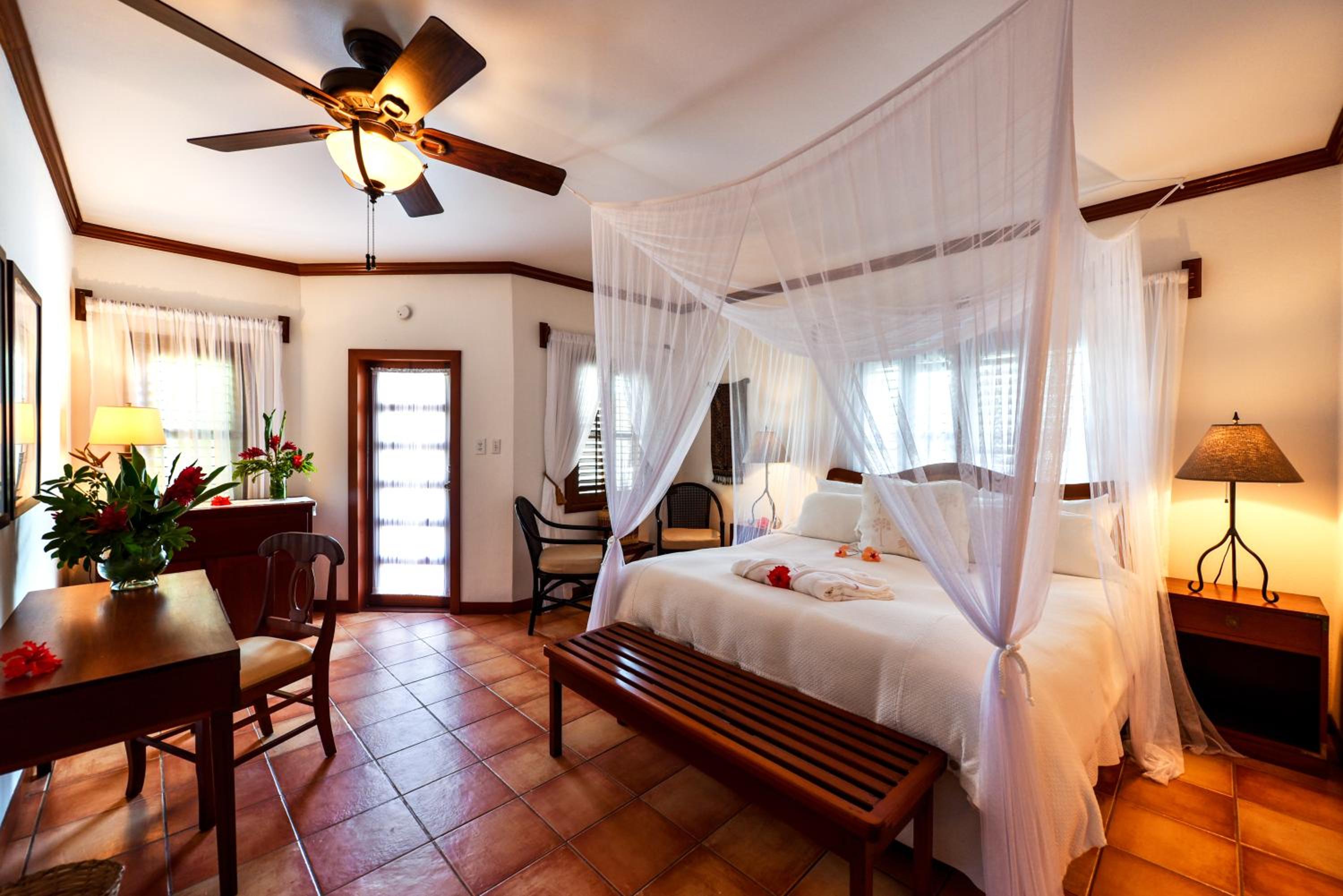 Palmetto Room photo 3