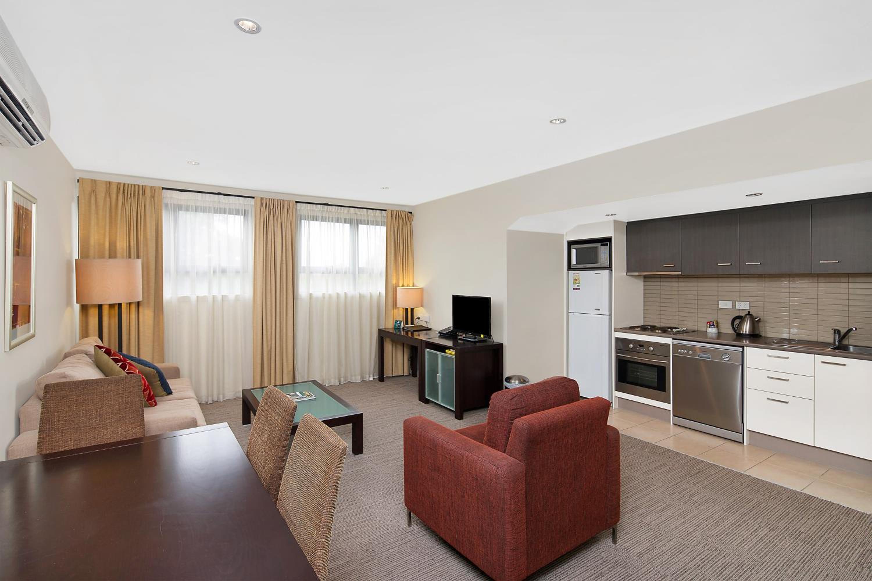 One-Bedroom Apartment - Photo 10