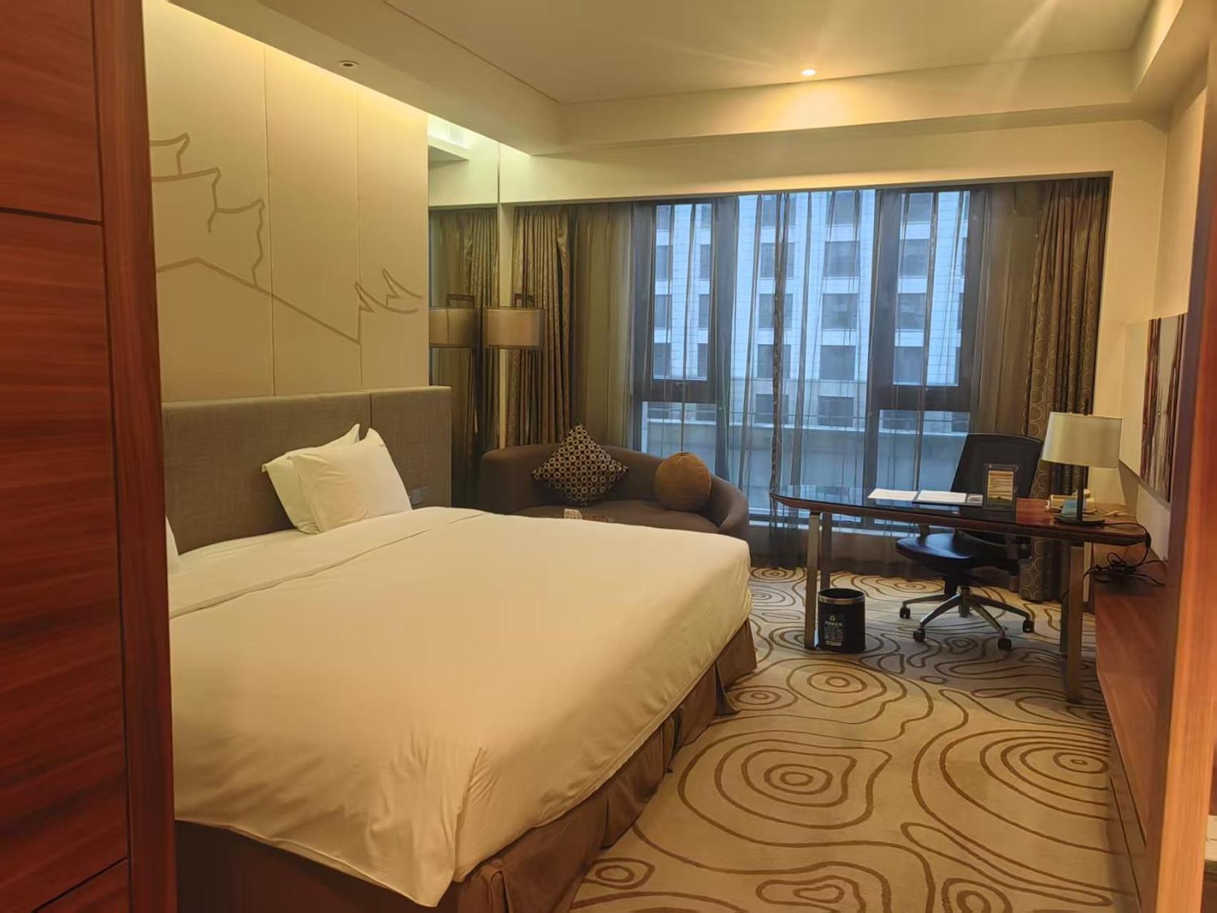 Standard King Room - High Floor