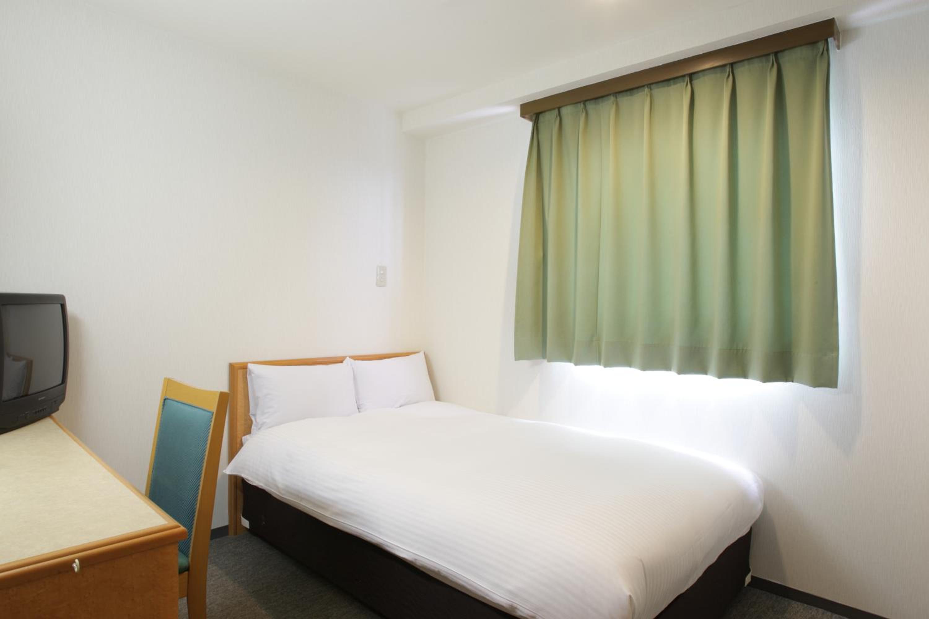Minimum Stay Offer - Double Room with Small Double Bed - Non-Smoking photo 1