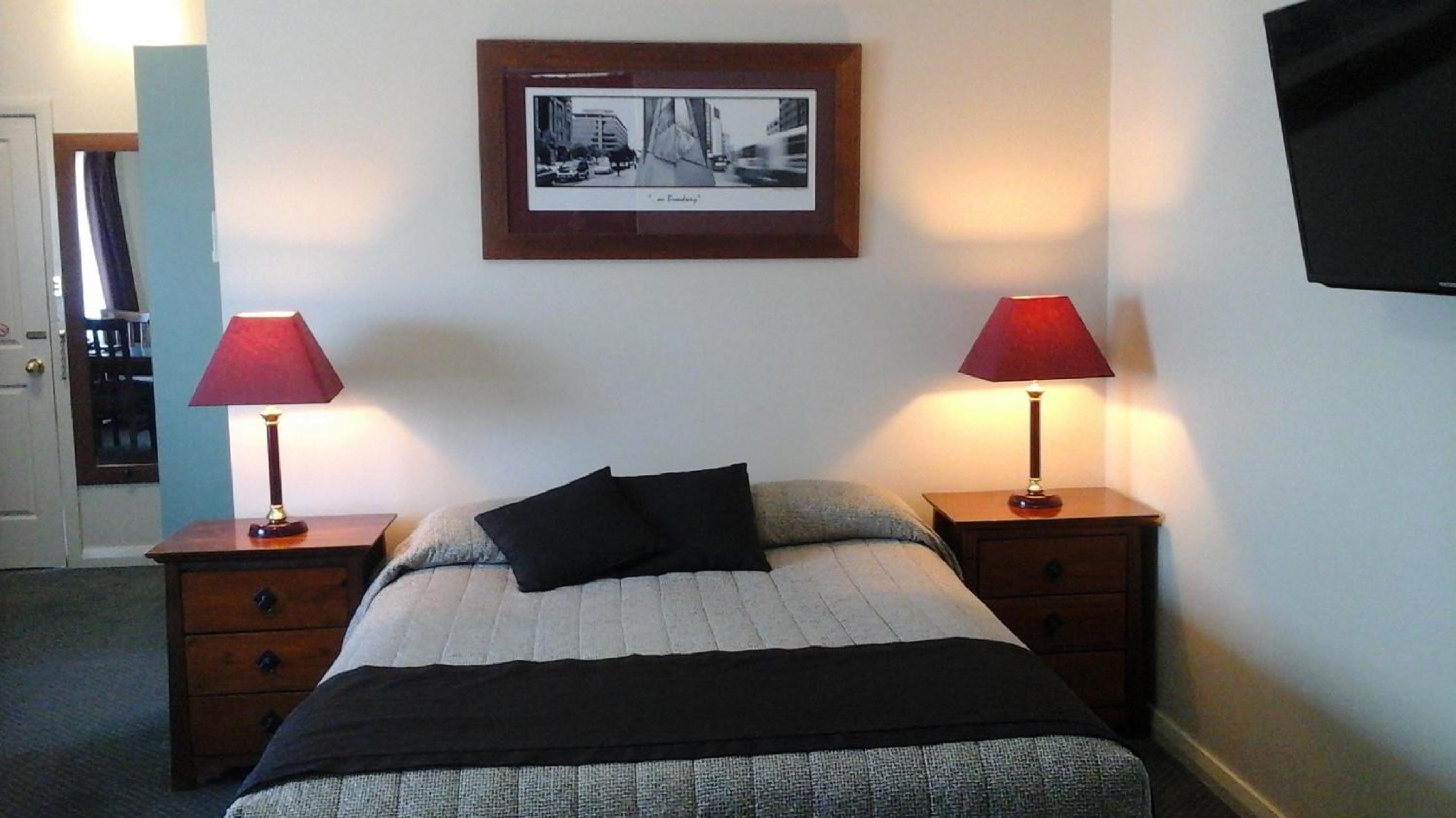 Deluxe Family Room