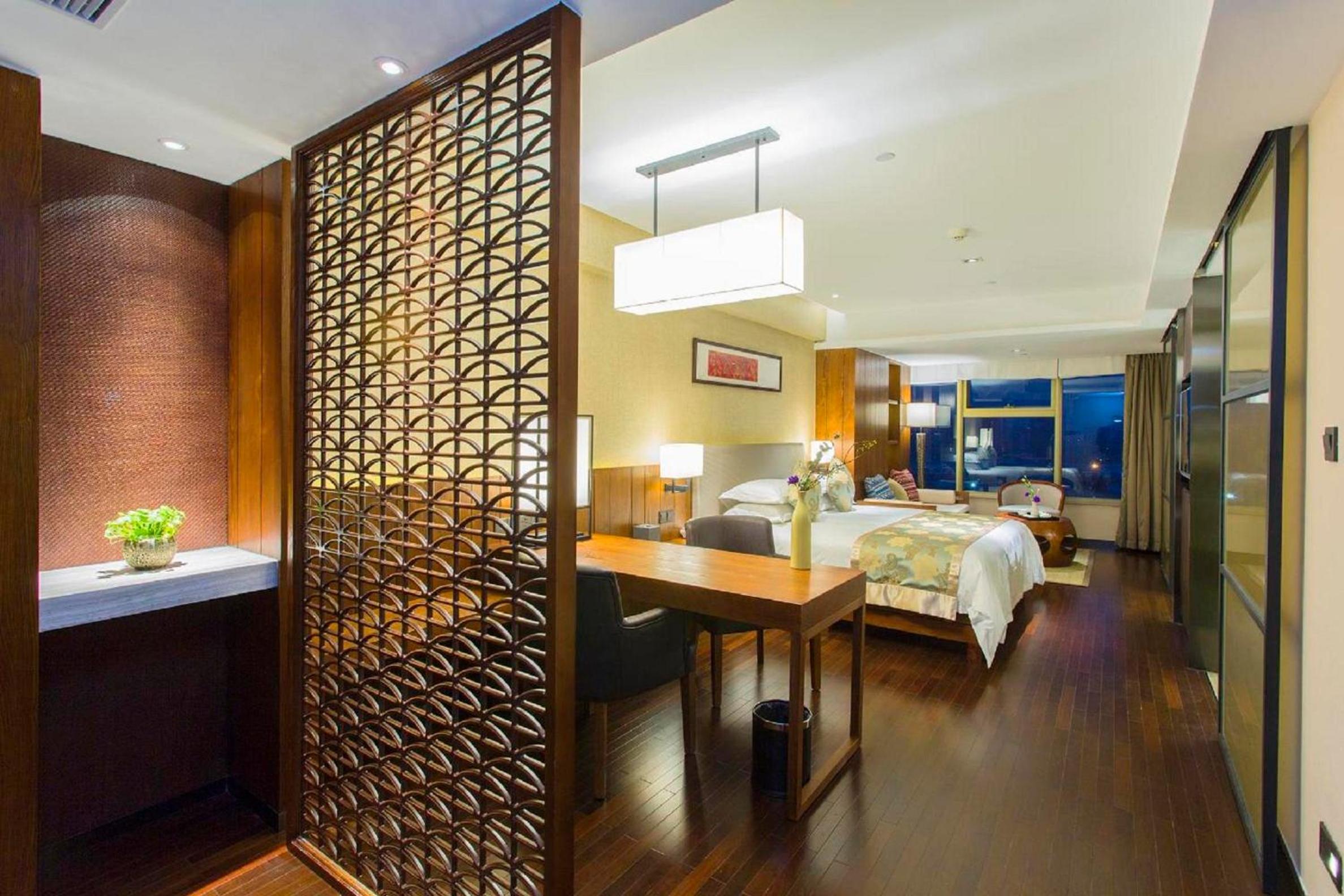 Superior King Room photo 3