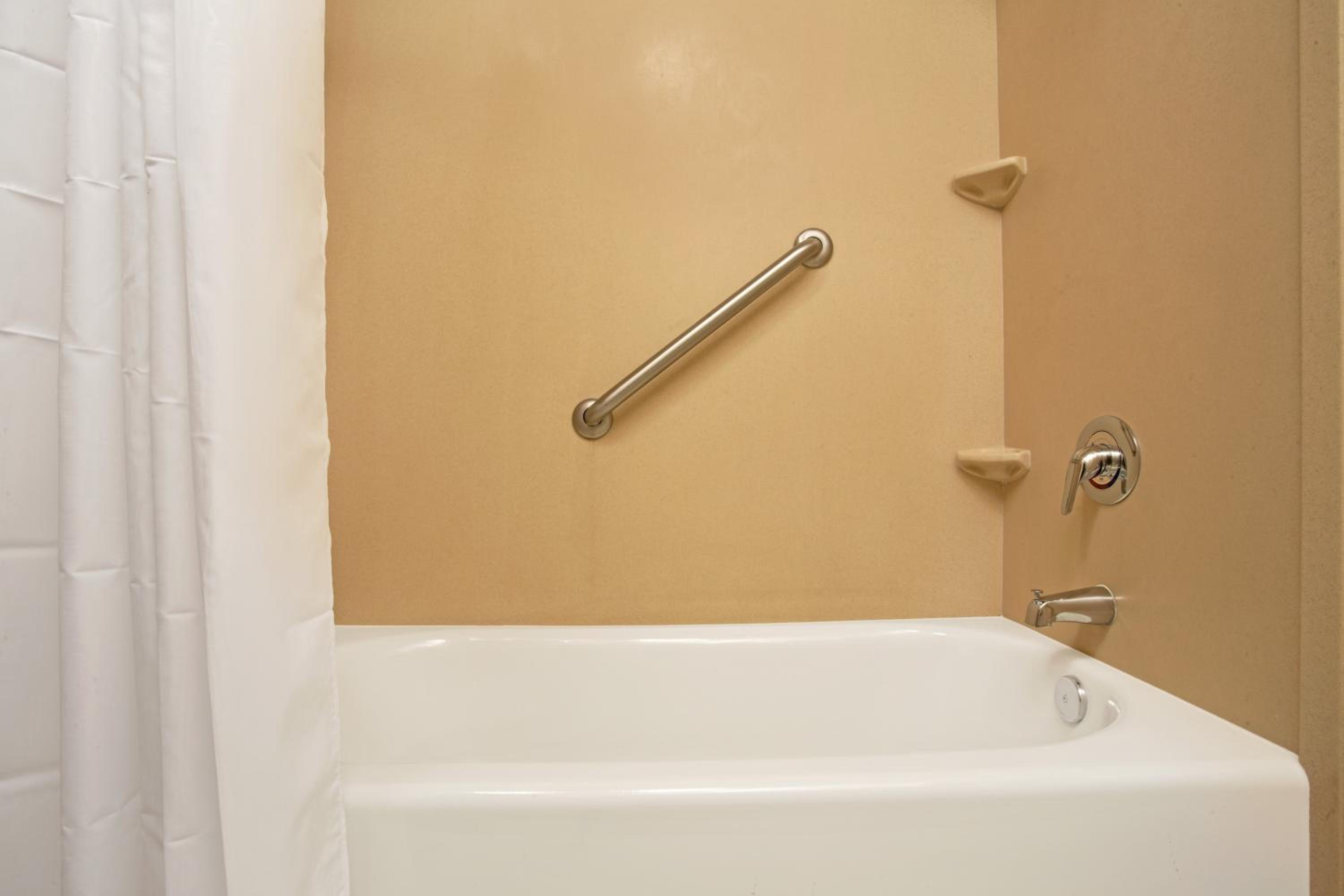 Studio Suite with 1 King Bed, Non-Smoking - Photo 5