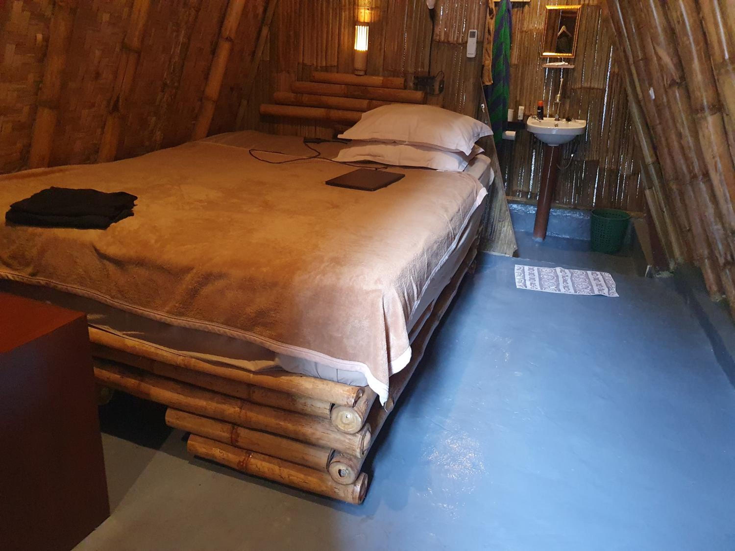 Budget Double Room photo 3