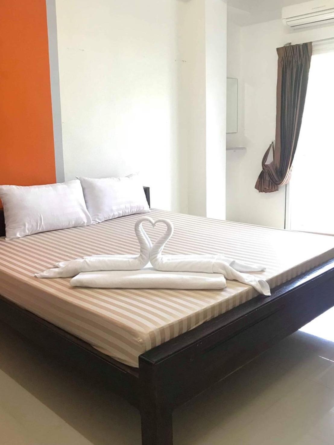 Economy Double Room - Photo 5