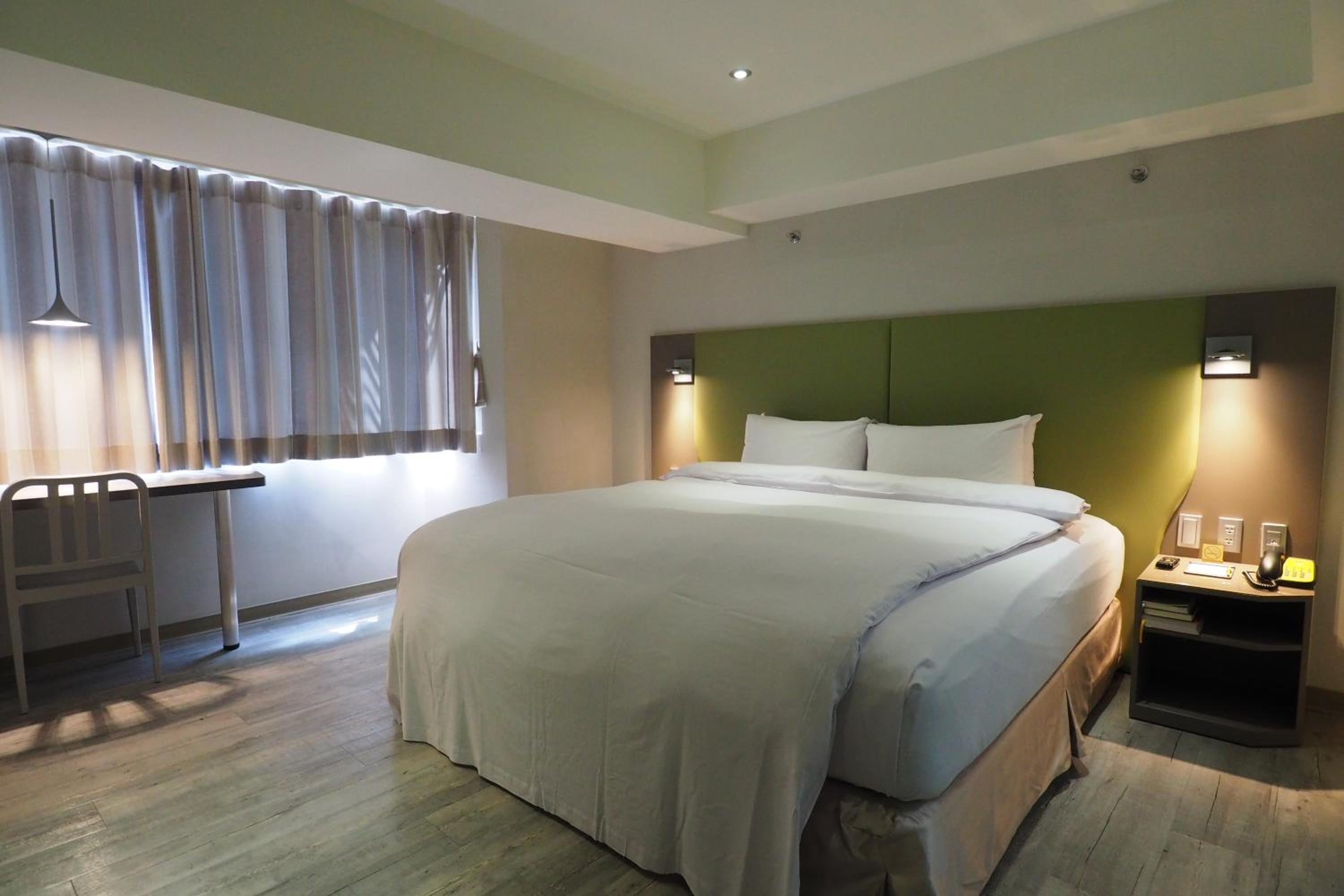 Deluxe Double Room photo 3