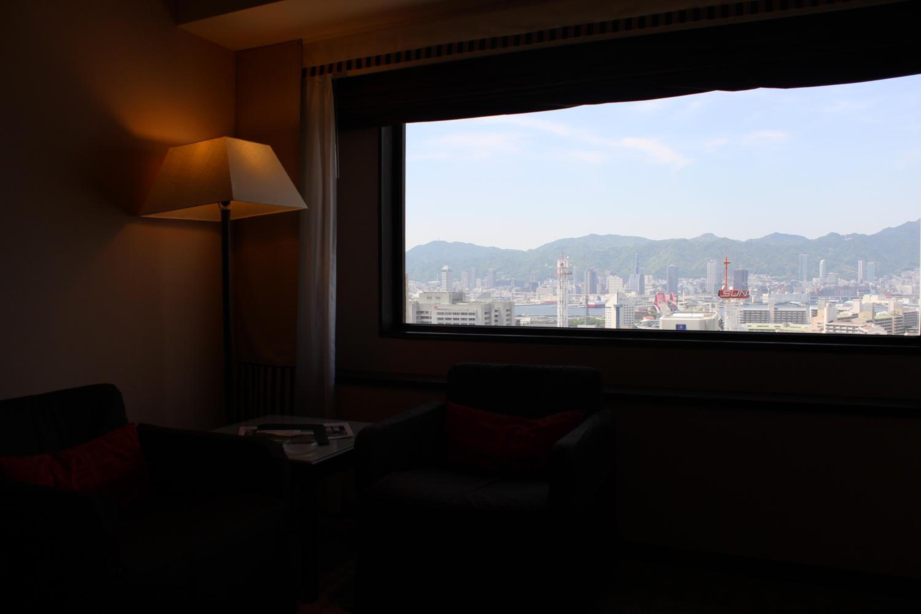 Mid Century Queen Room - Main Building - Non-Smoking - Photo 7