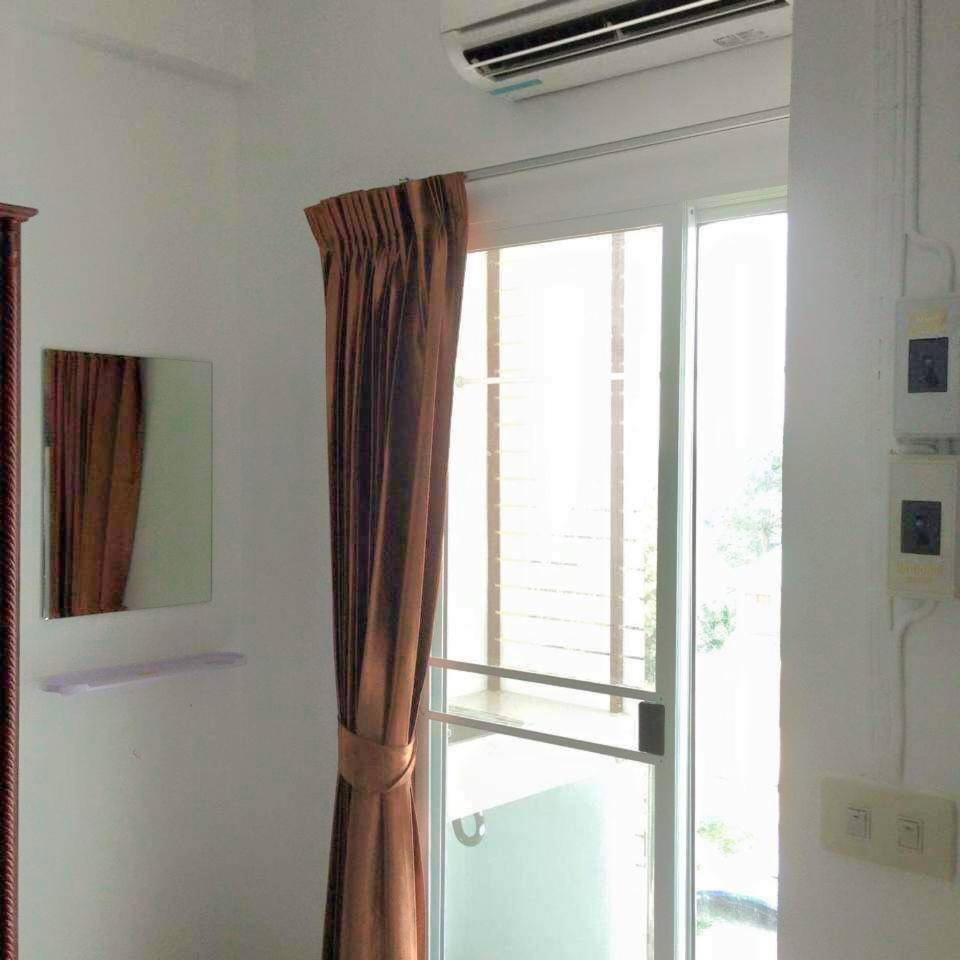 Economy Double Room - Photo 7
