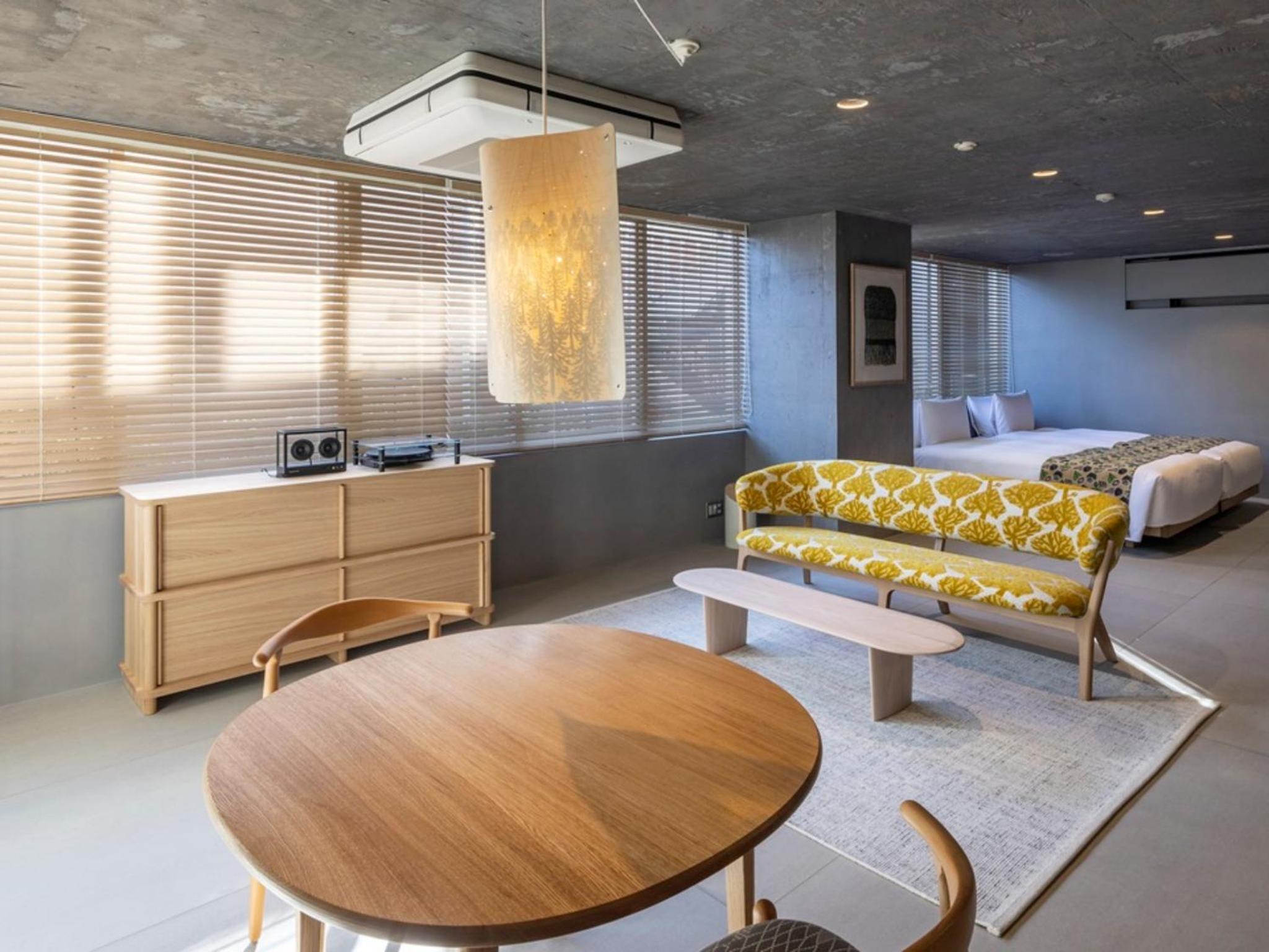 MINA PERHONEN RESIDENCE ROOM - Photo 8