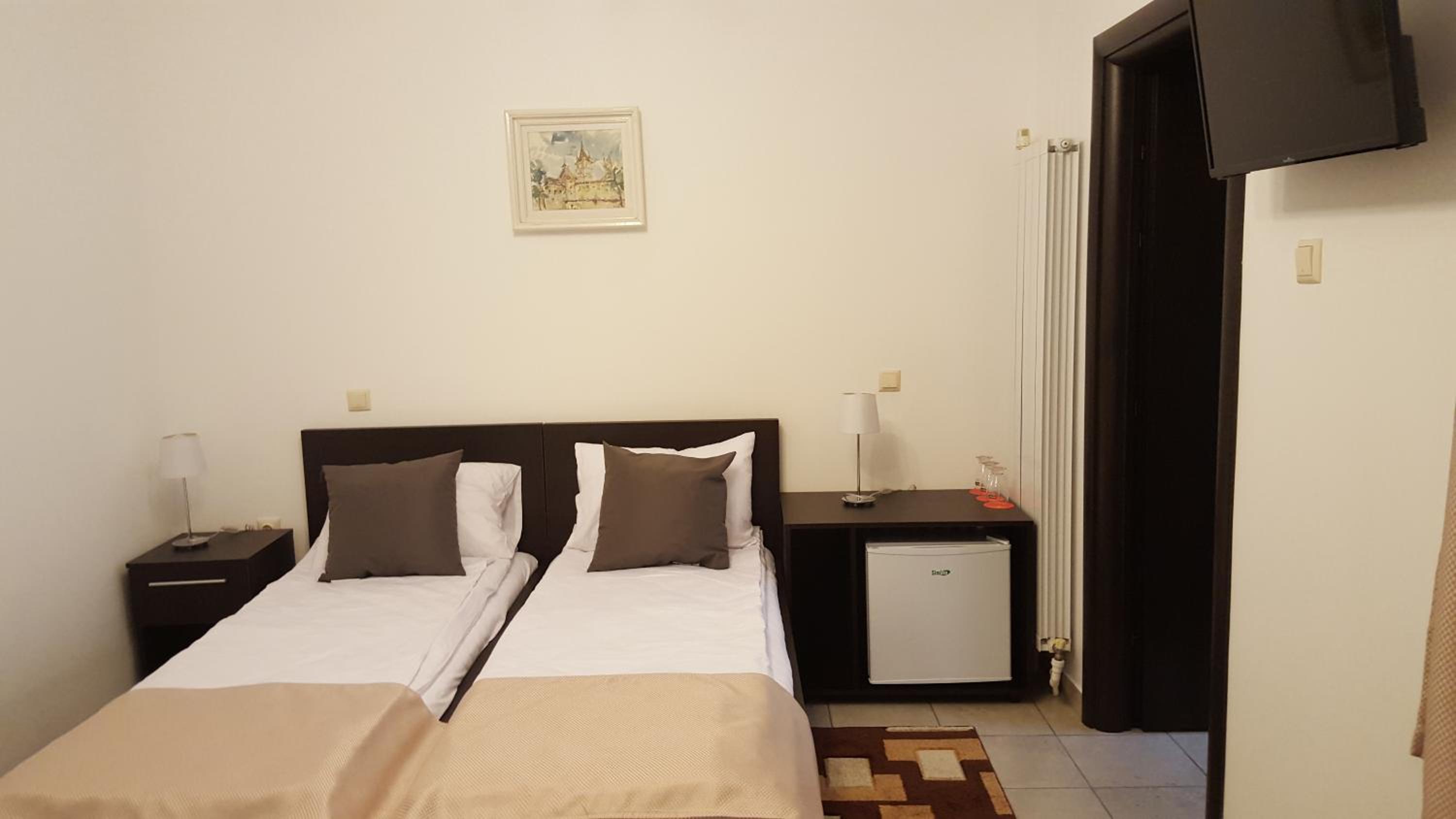 Triple Room with Private Bathroom