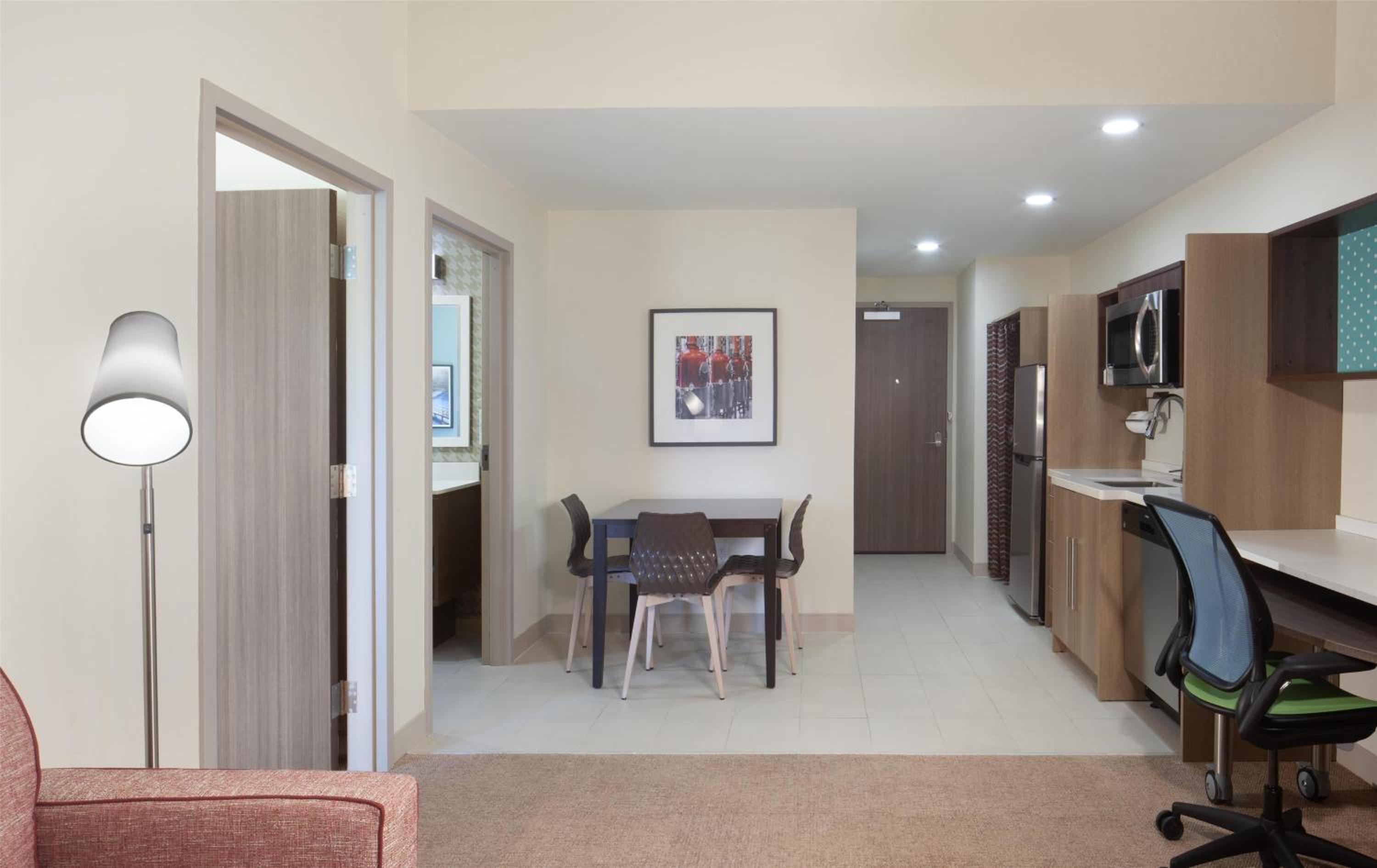 King Suite - Hearing Accessible - Photo 9