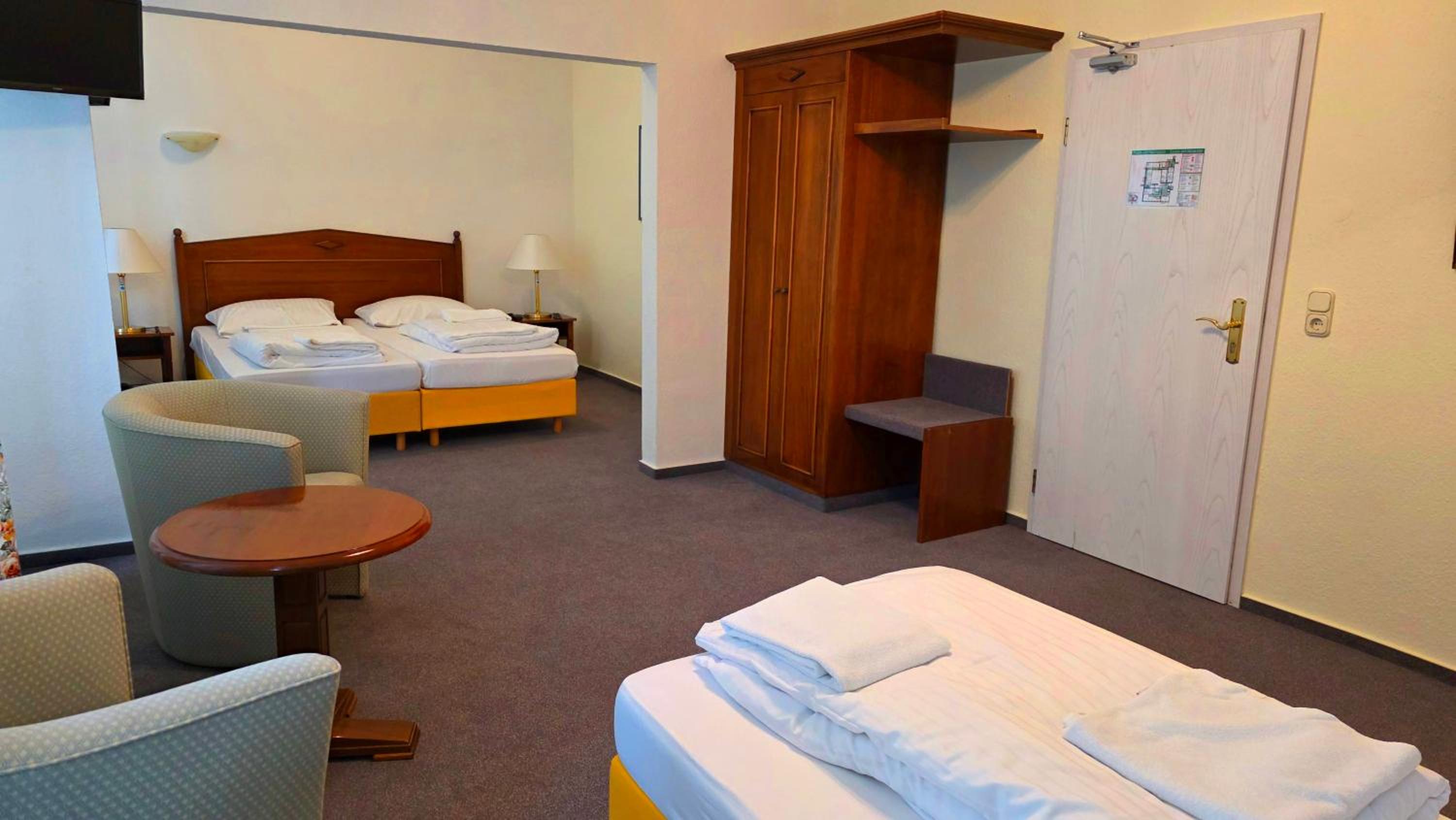 Triple Room photo 2