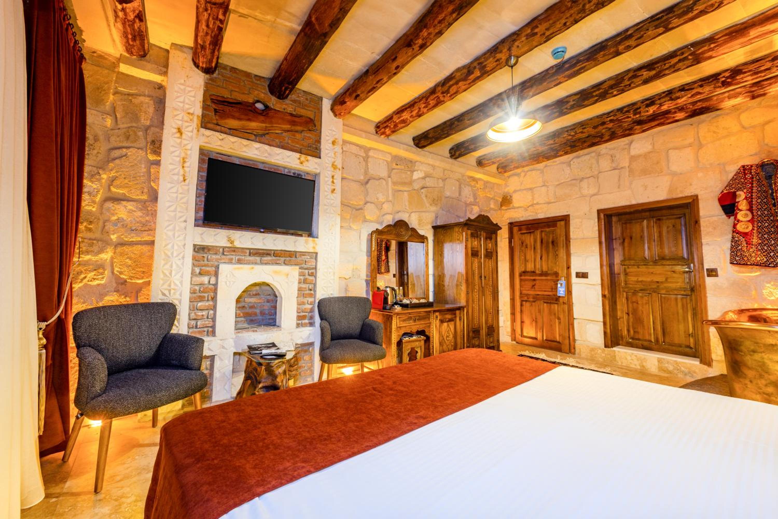 Deluxe Double Room with Bath