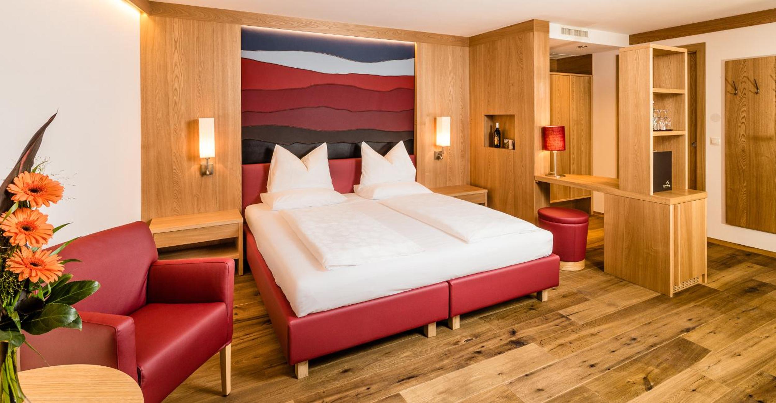 Deluxe Double Room photo 3