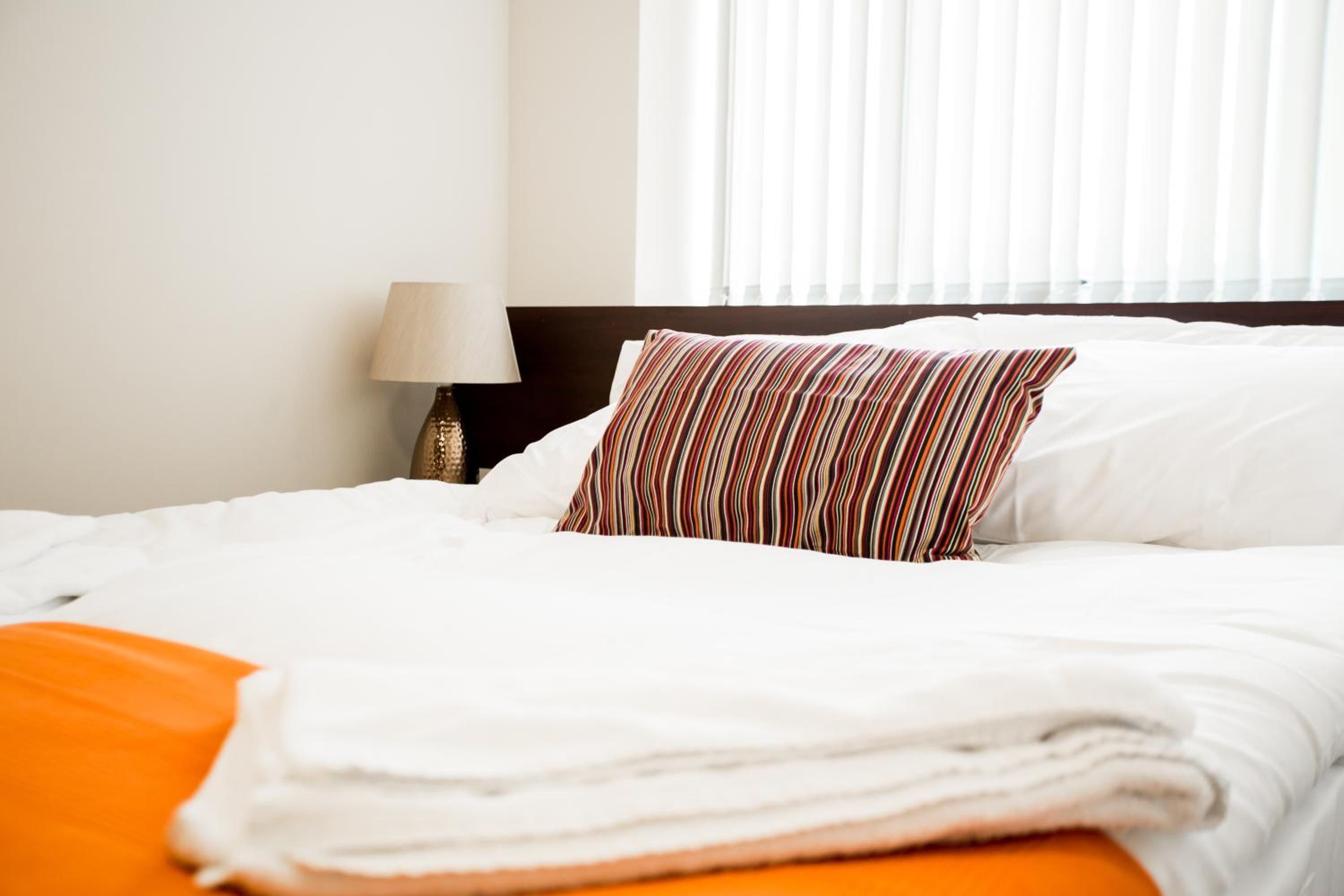 Double Room with Private Bathroom - Photo 16