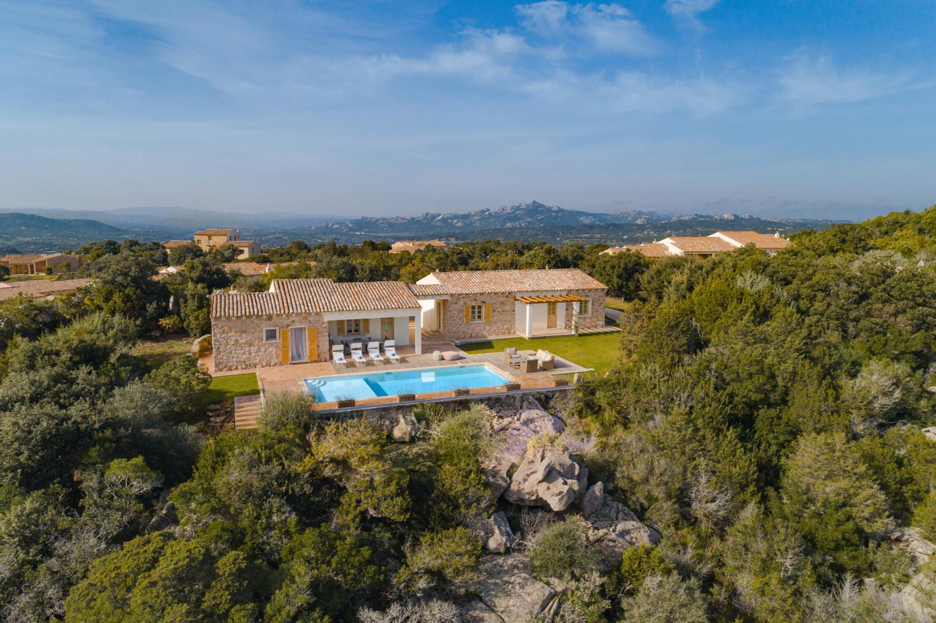 Villa with Sea View photo 2