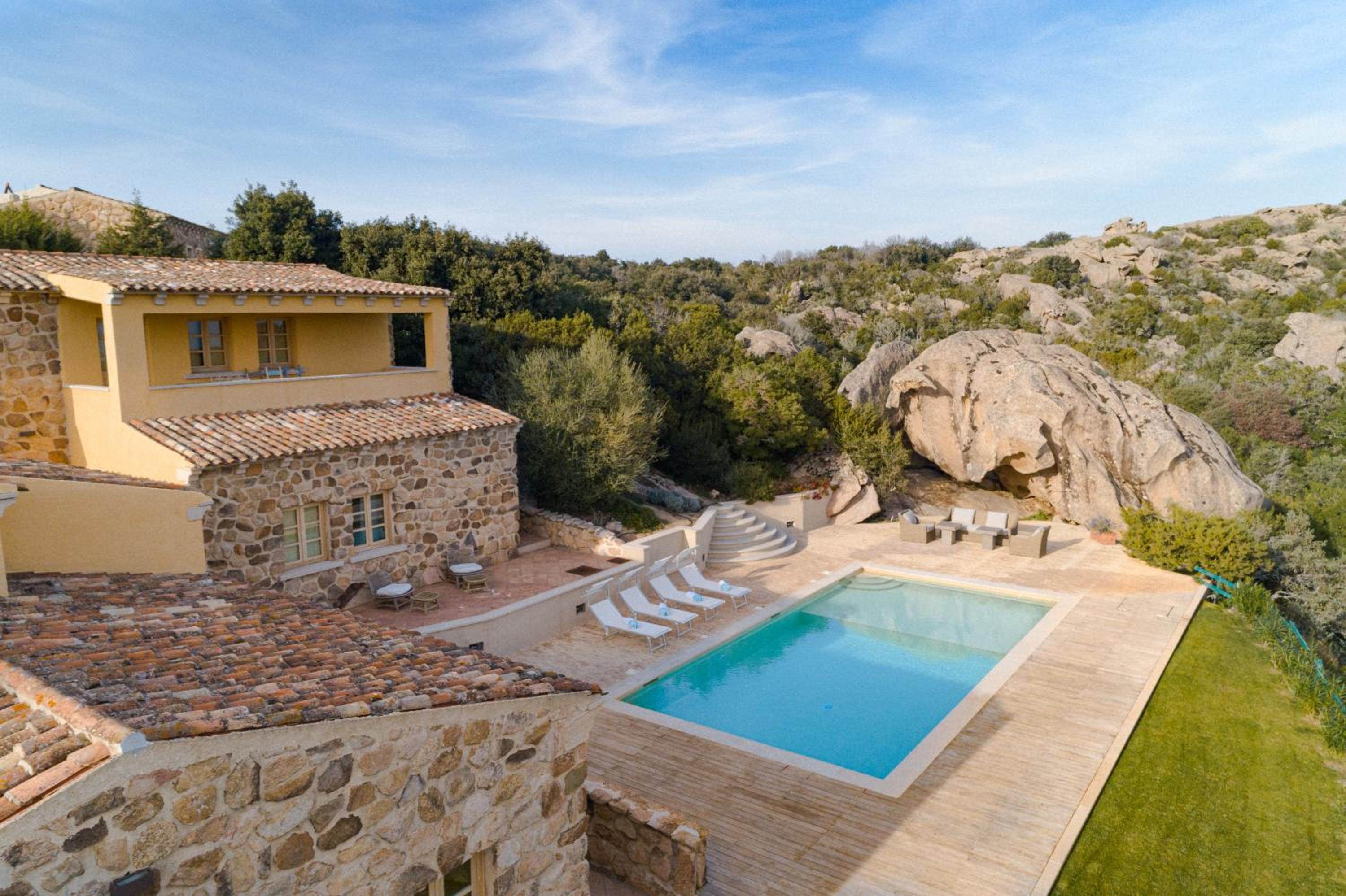 Villa with Sea View photo 2