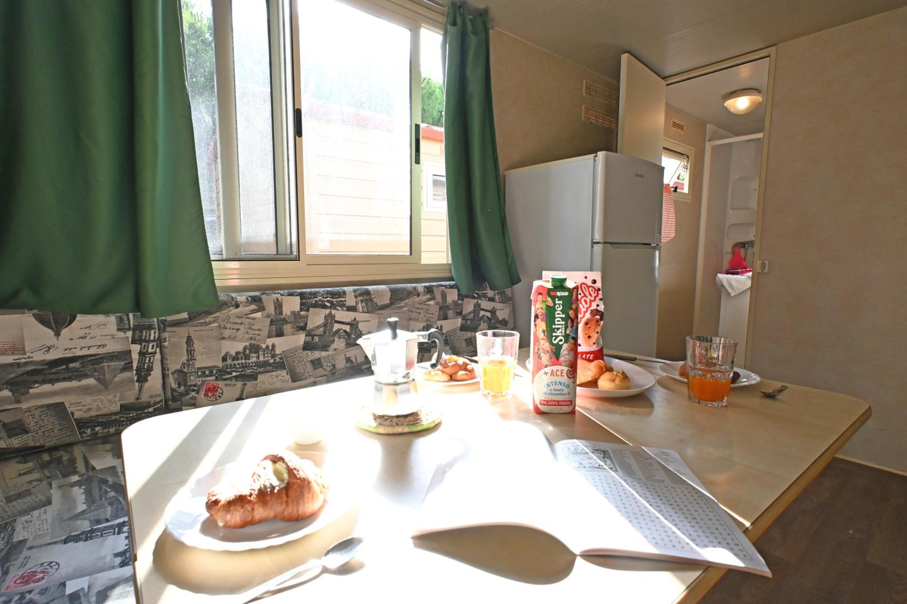 Mobile Home 13