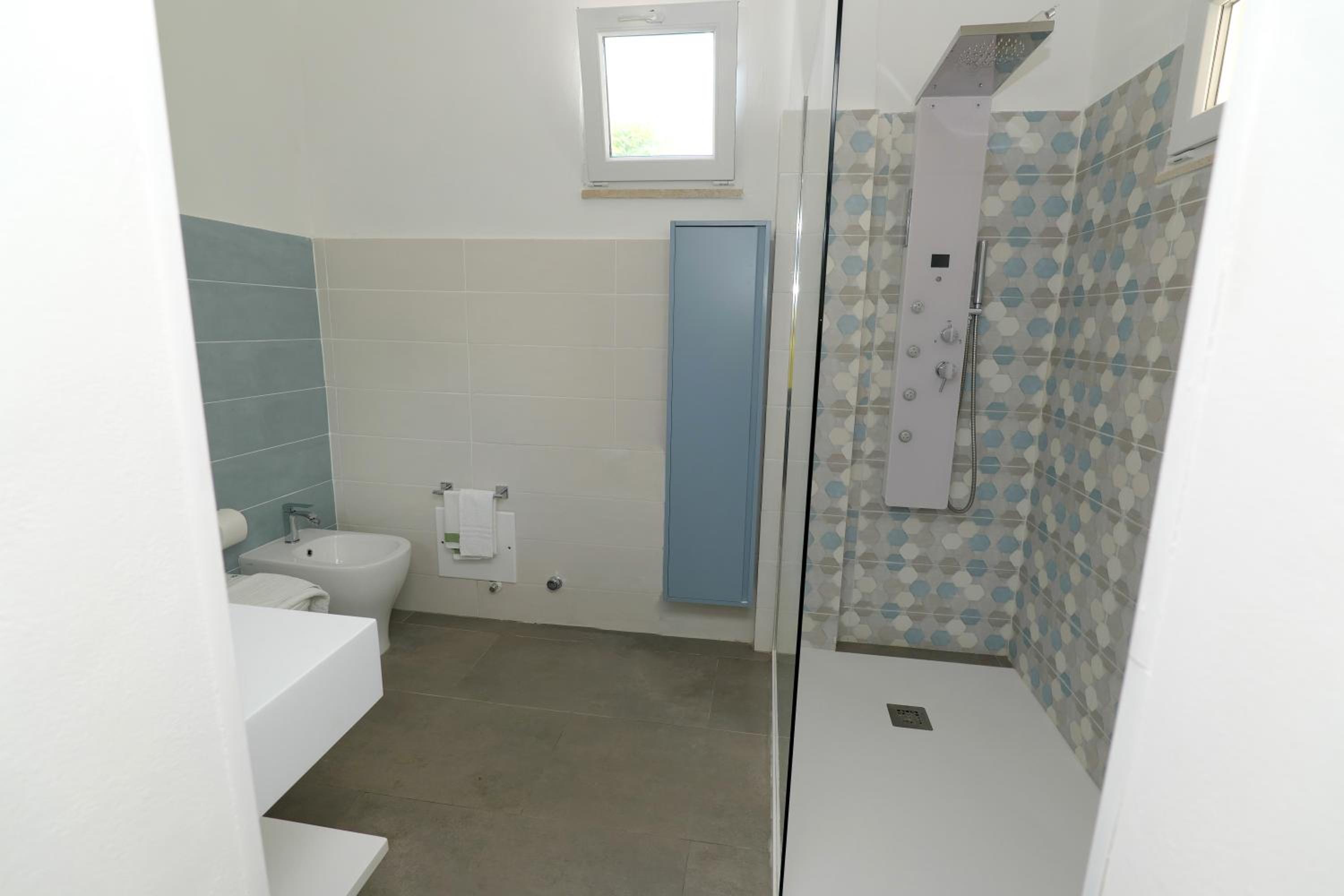 Economy Double Room photo 1