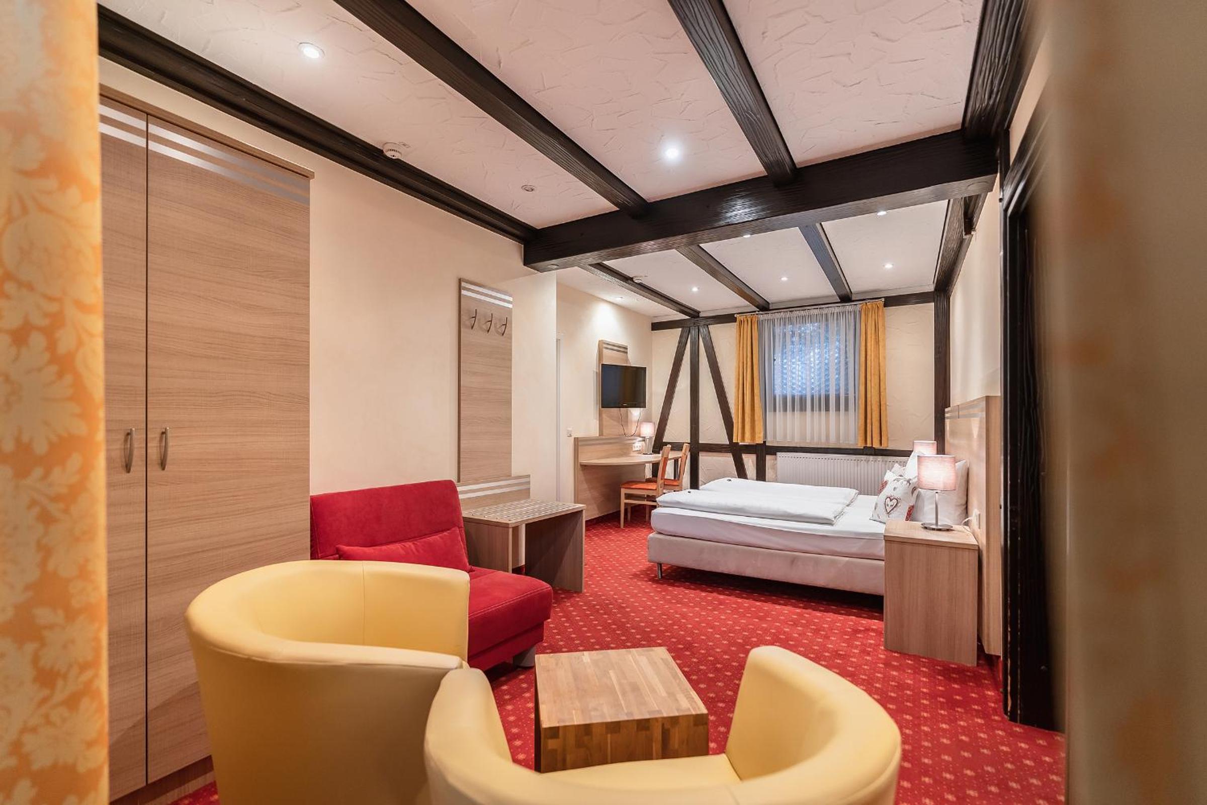 Large Double or Twin Room