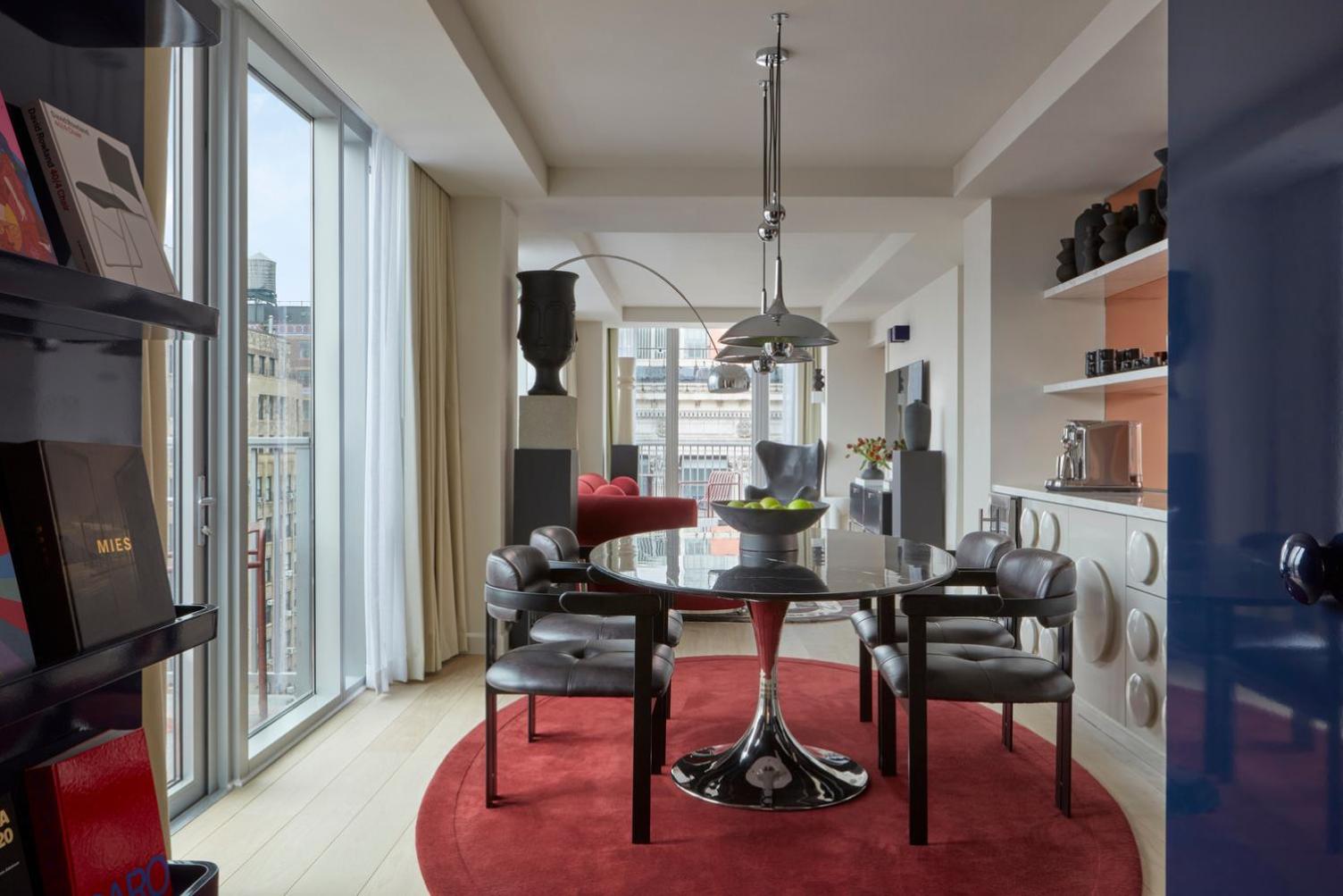 Executive Suite