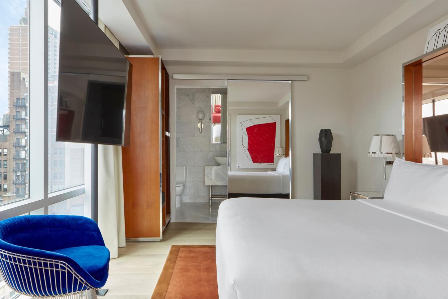 Executive Suite thumbnail 6