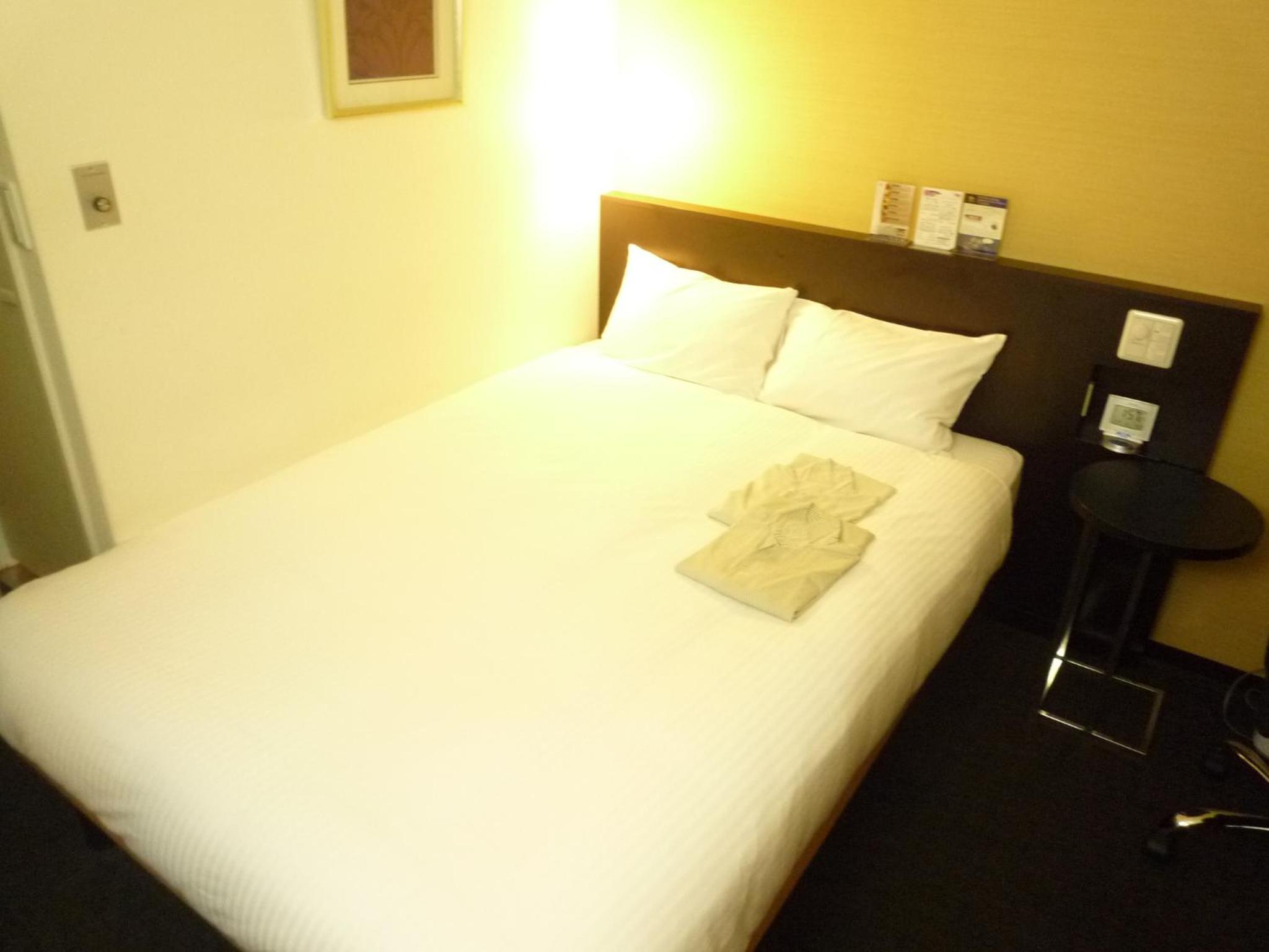 Double Room - Non-Smoking  photo 2