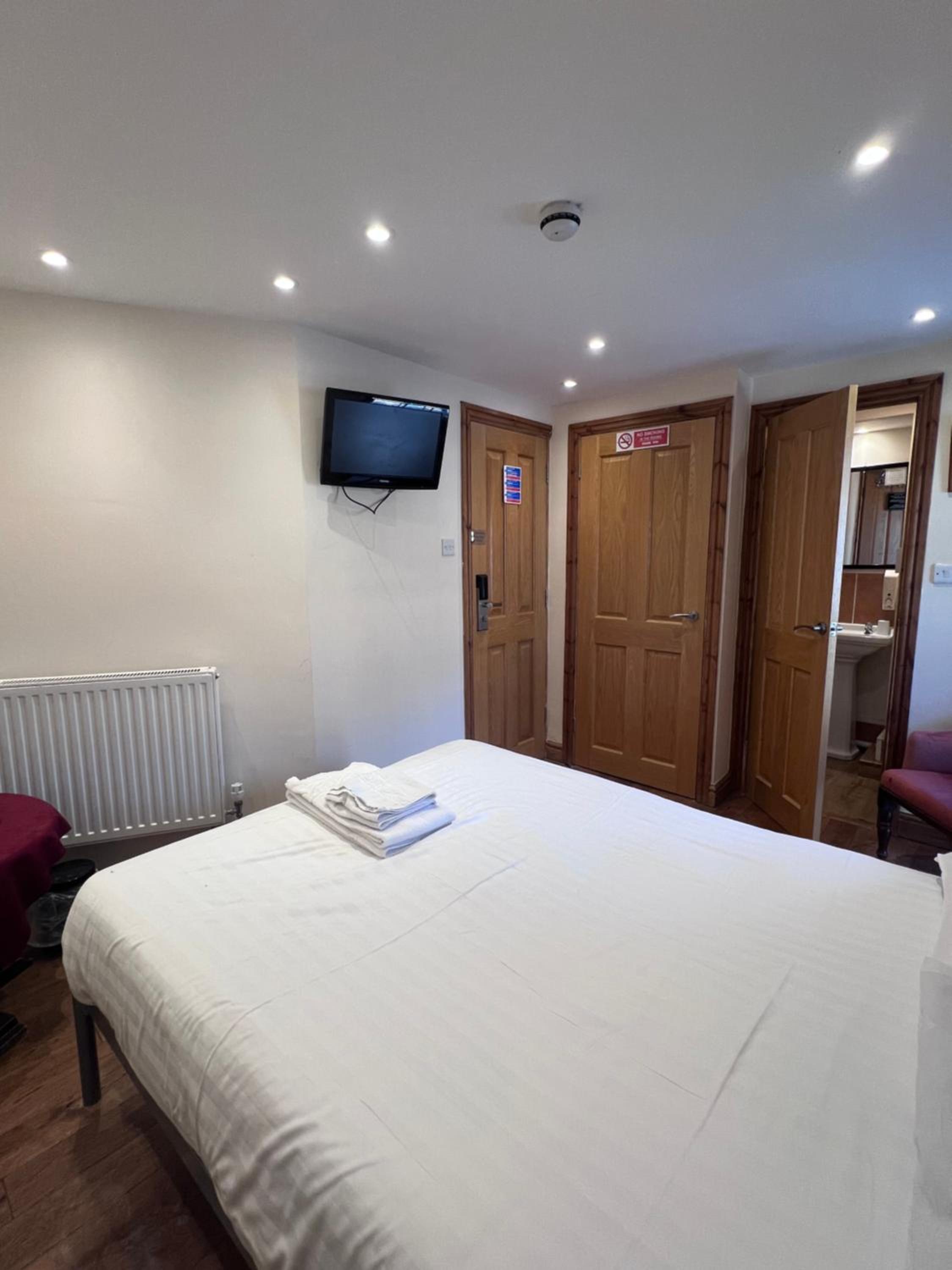 Small Double Room