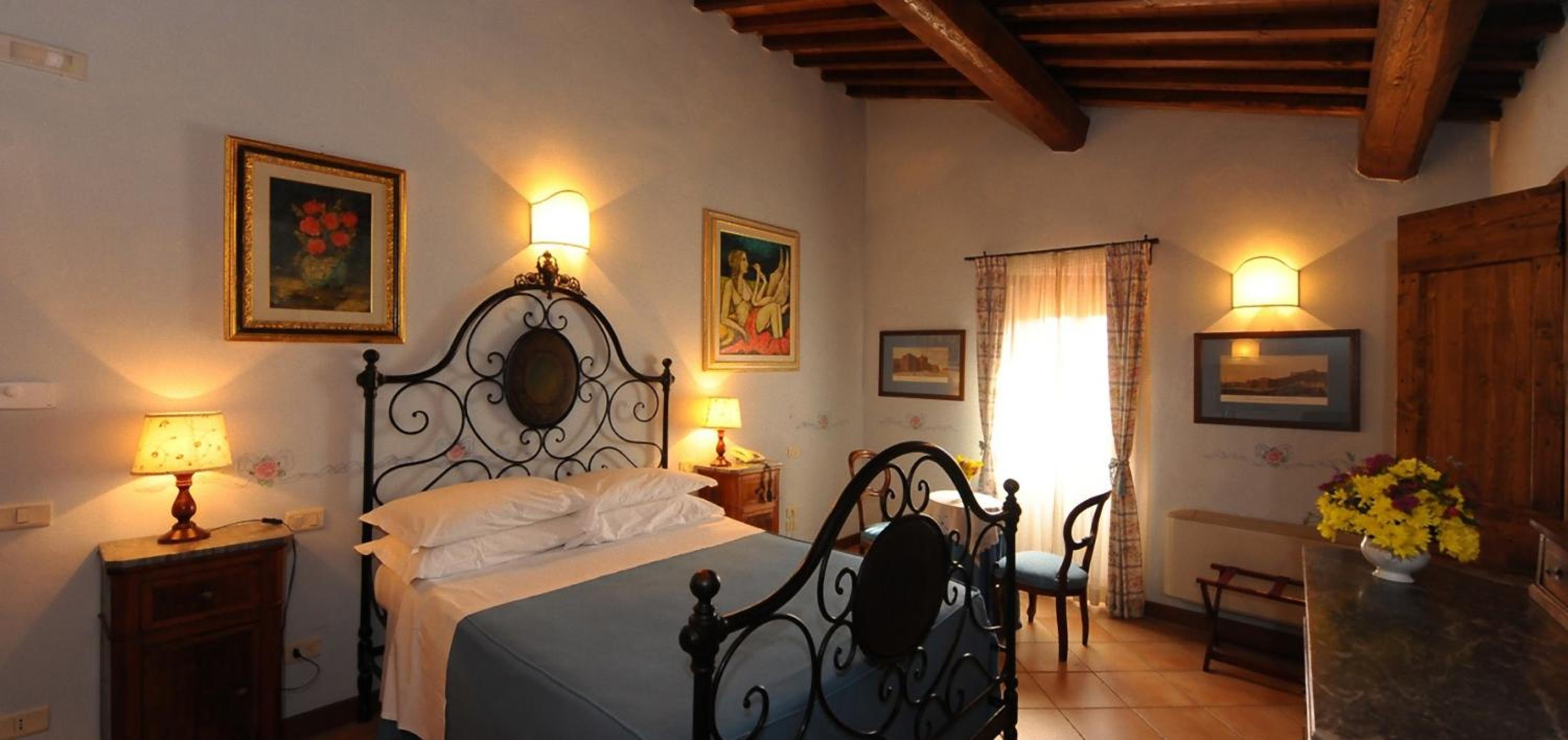 Double Room with Pool View photo 2