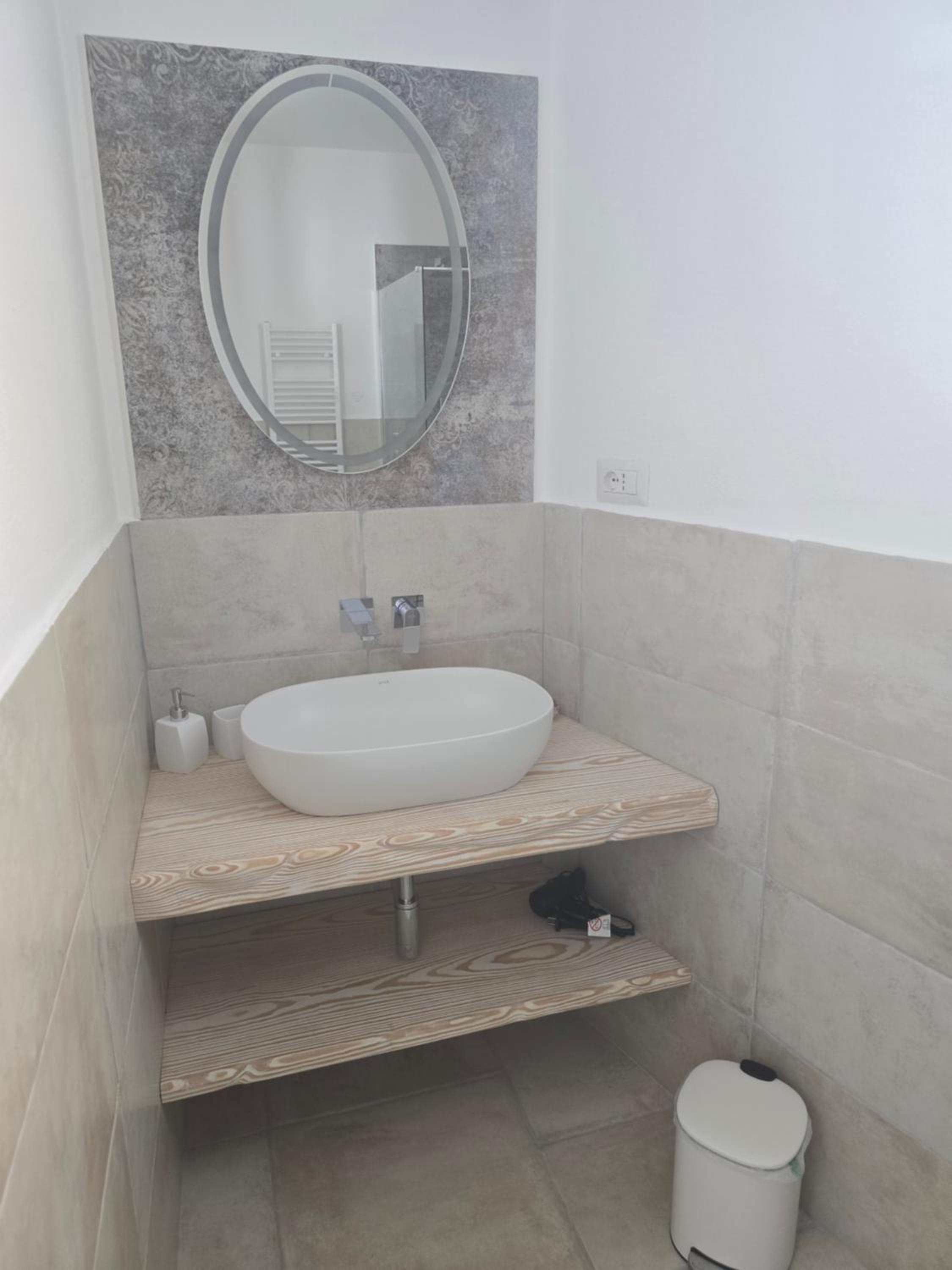 Large Double Room photo 2