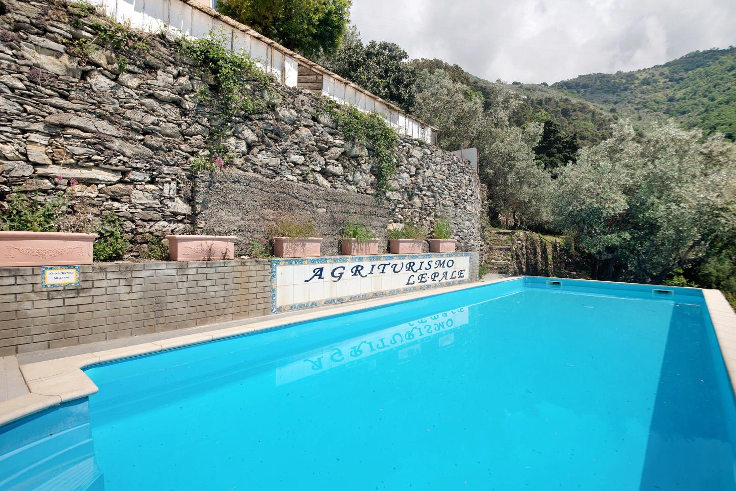 Two-Bedroom Deluxe Apartment with Ocean View photo 2