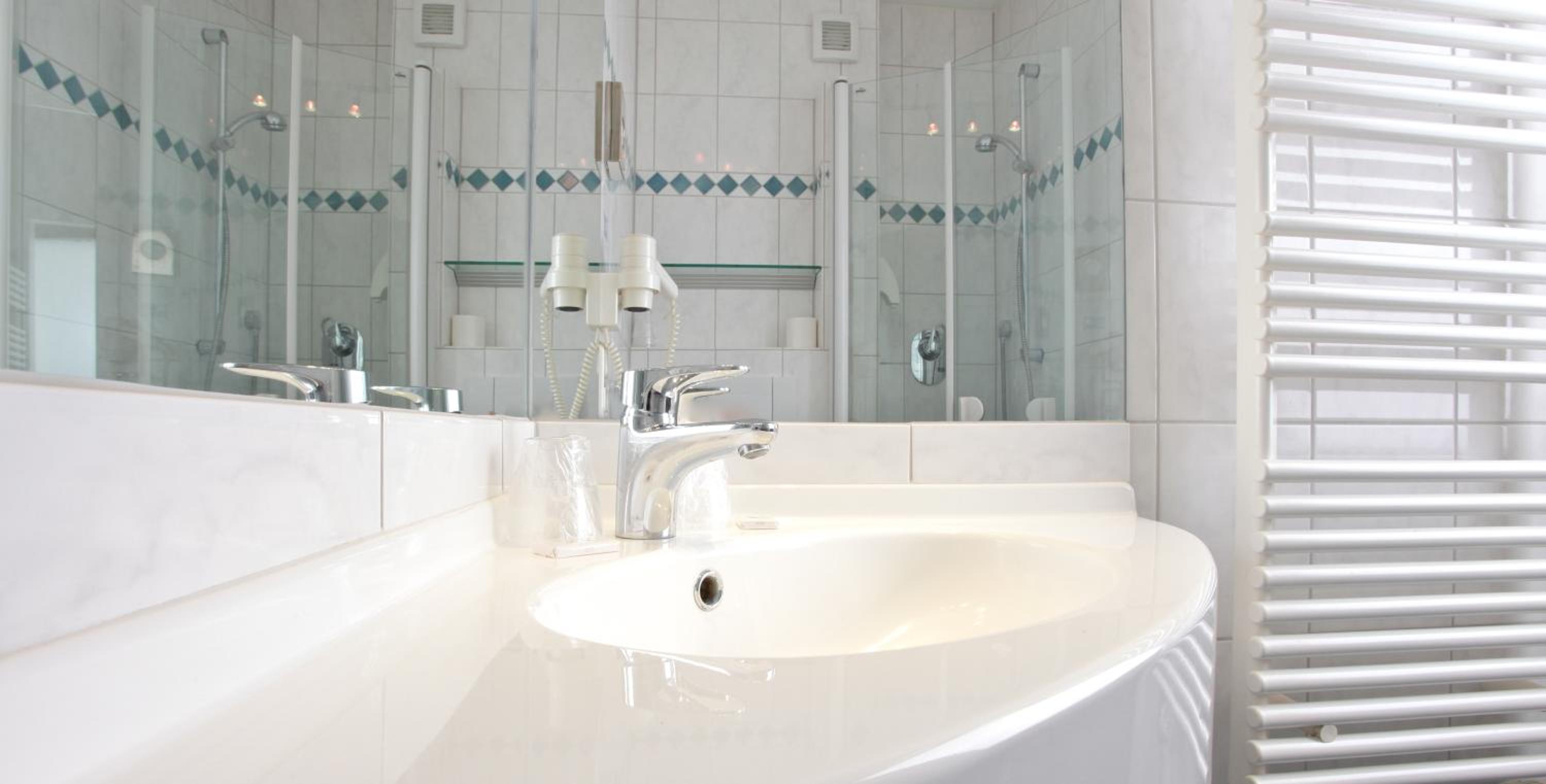 Double Room - Photo 3