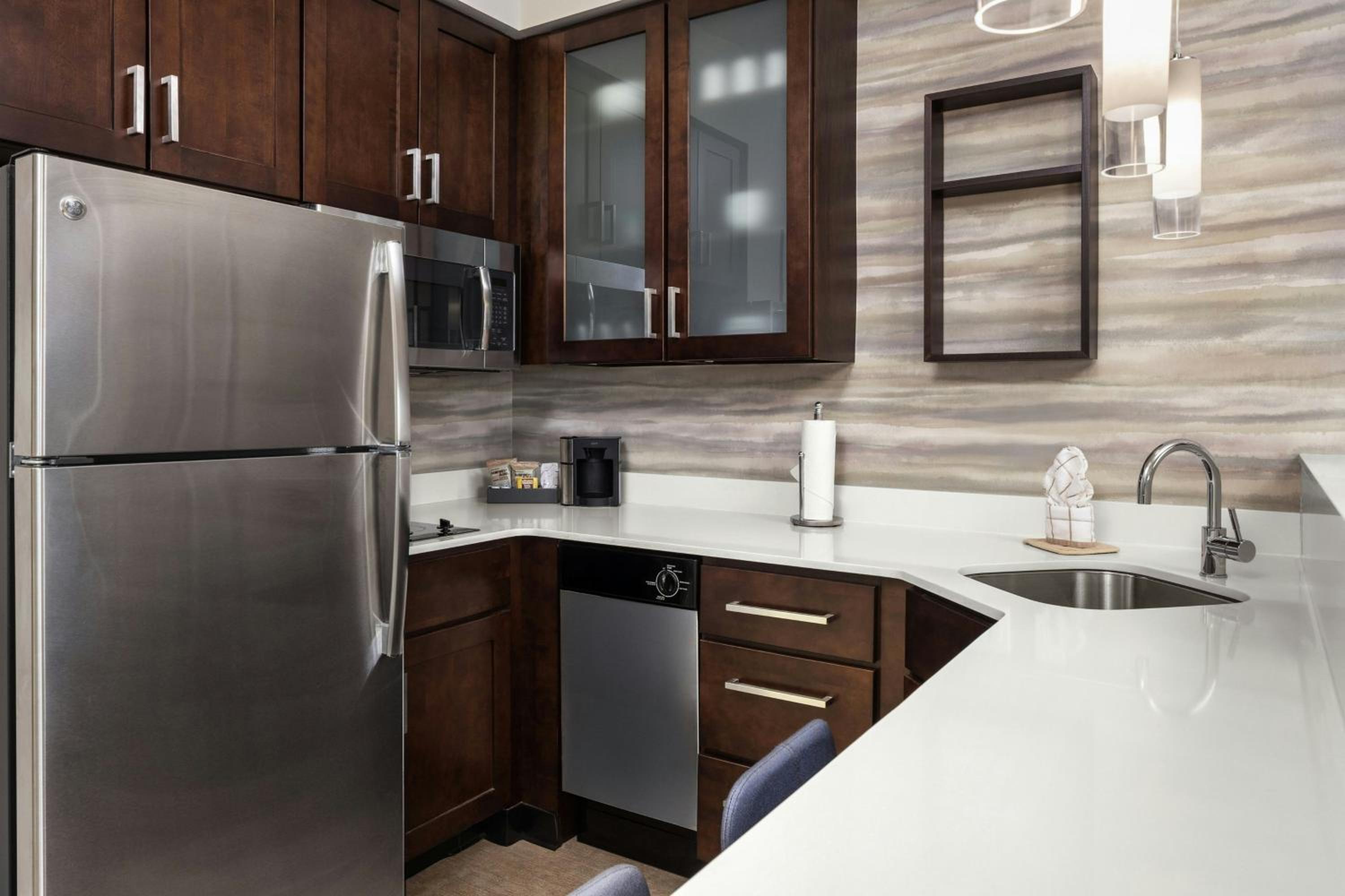 One-Bedroom King Suite with Sofa Bed and Roll-in Shower - Mobility and Hearing Accessible