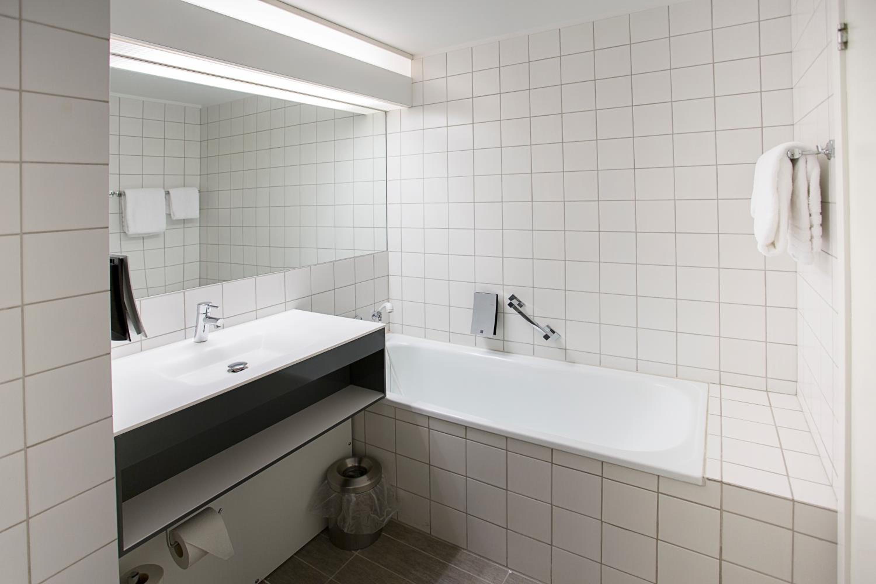 Superior Double or Twin Room - Photo 6