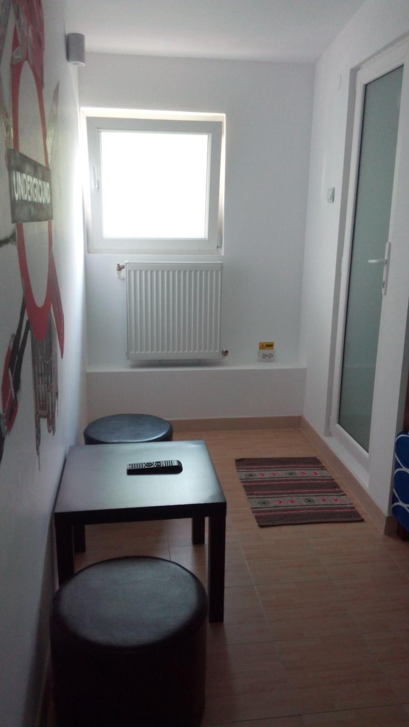Economy Double Room - Photo 7