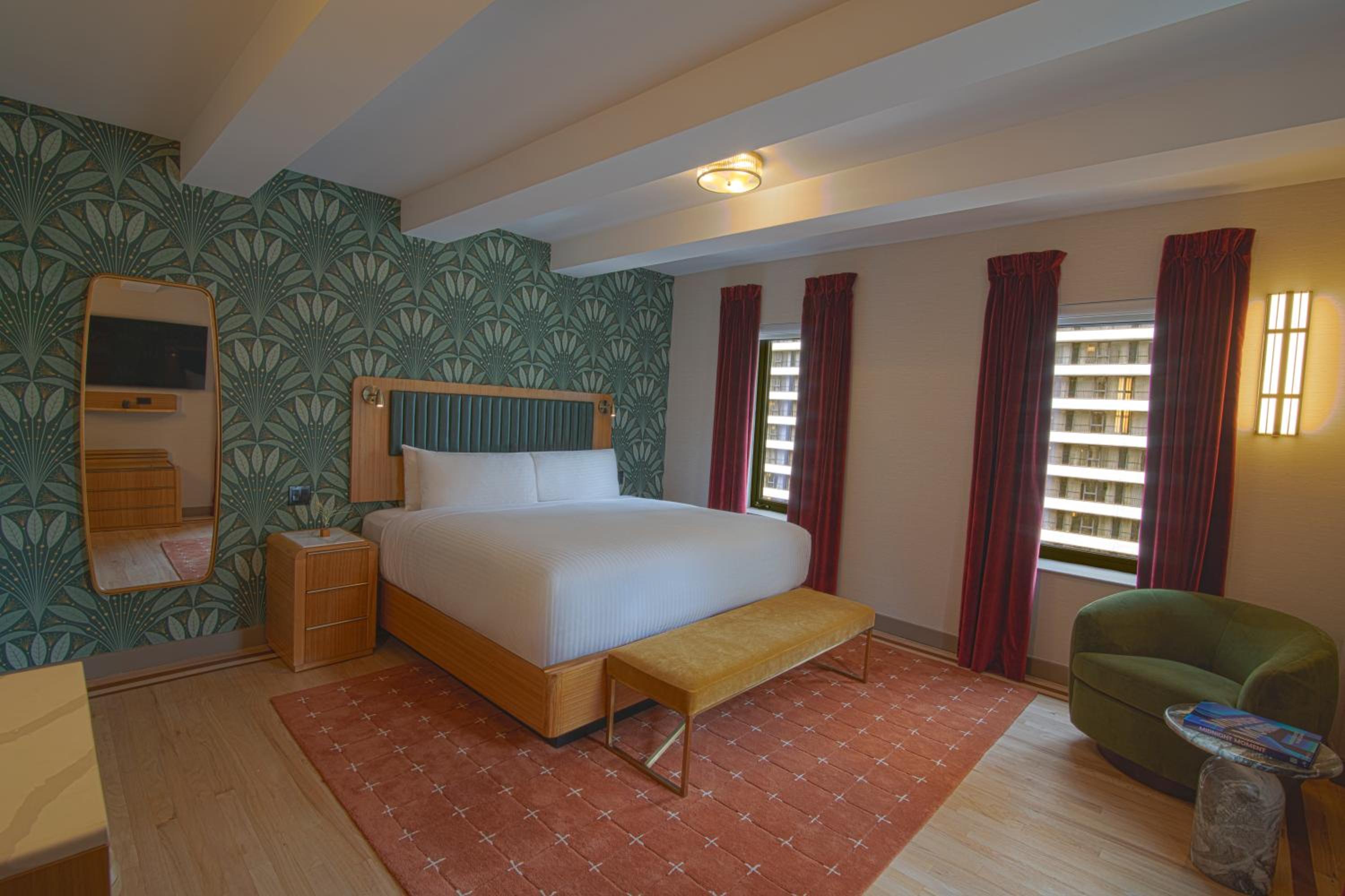 Marquee 1 King Bed