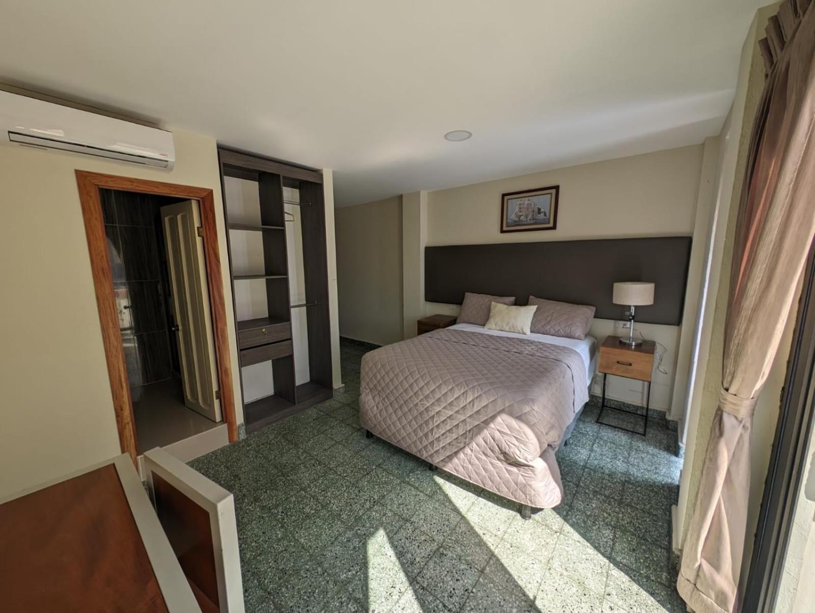 Standard Double Room photo 2