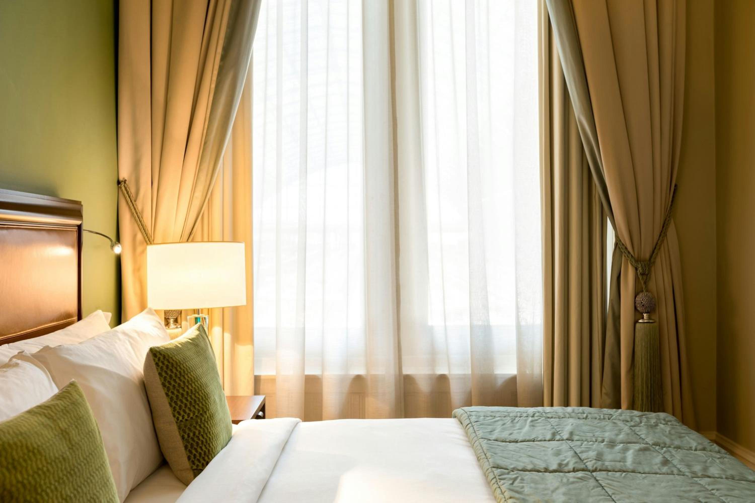 Chambers Junior Suite with One King Bed