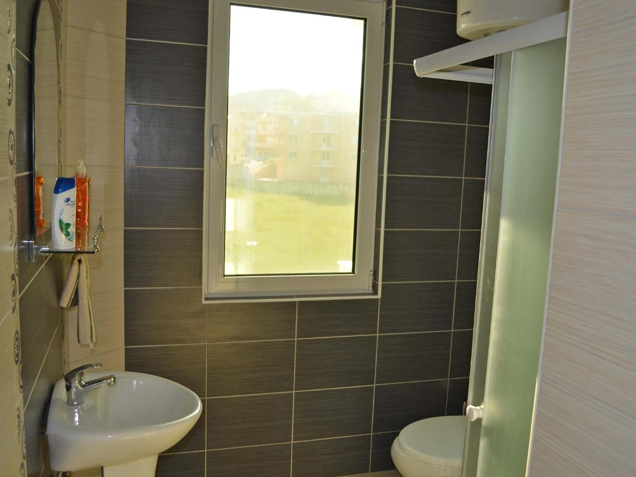 Studio Apartment photo 2