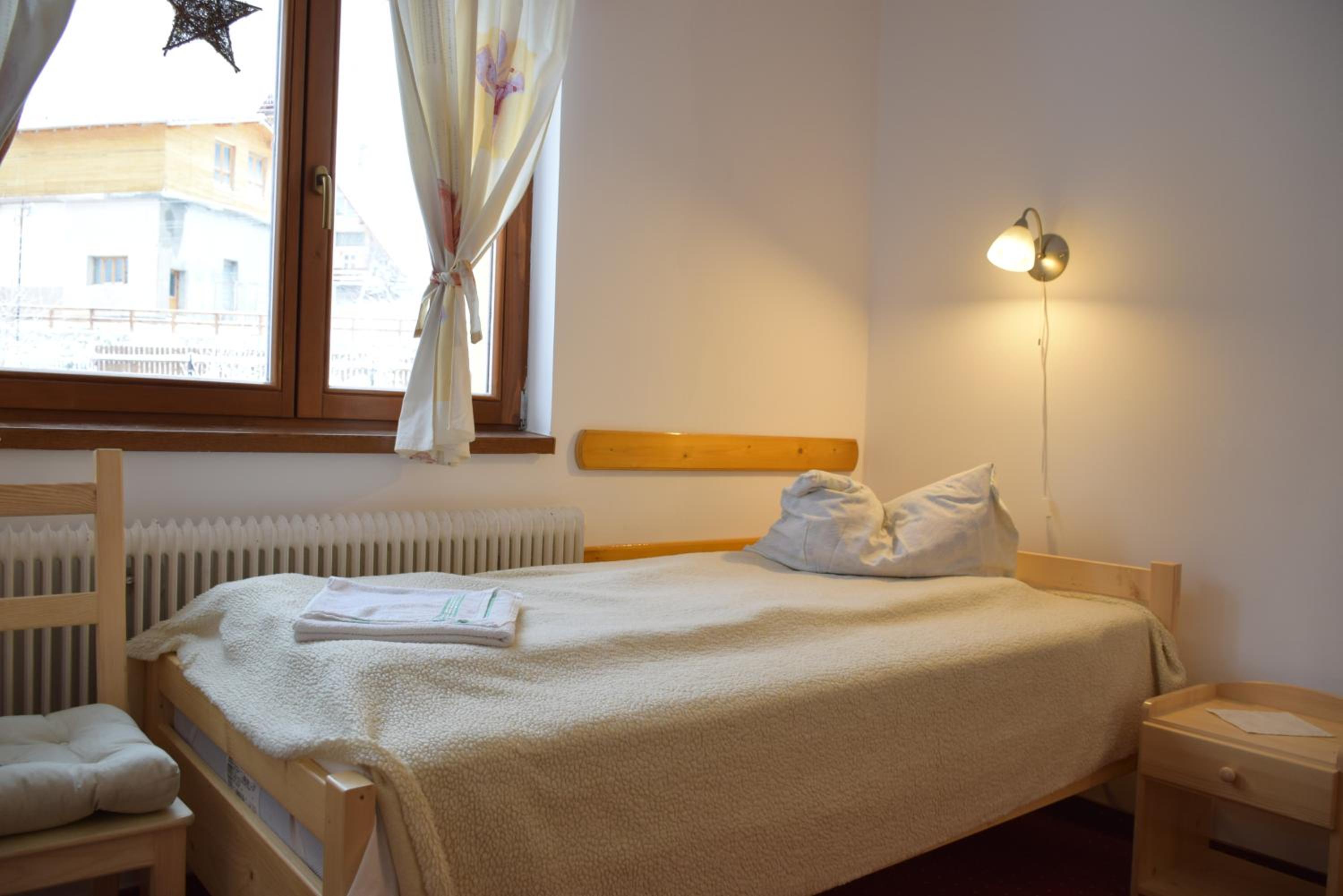 Double Room - Photo 18