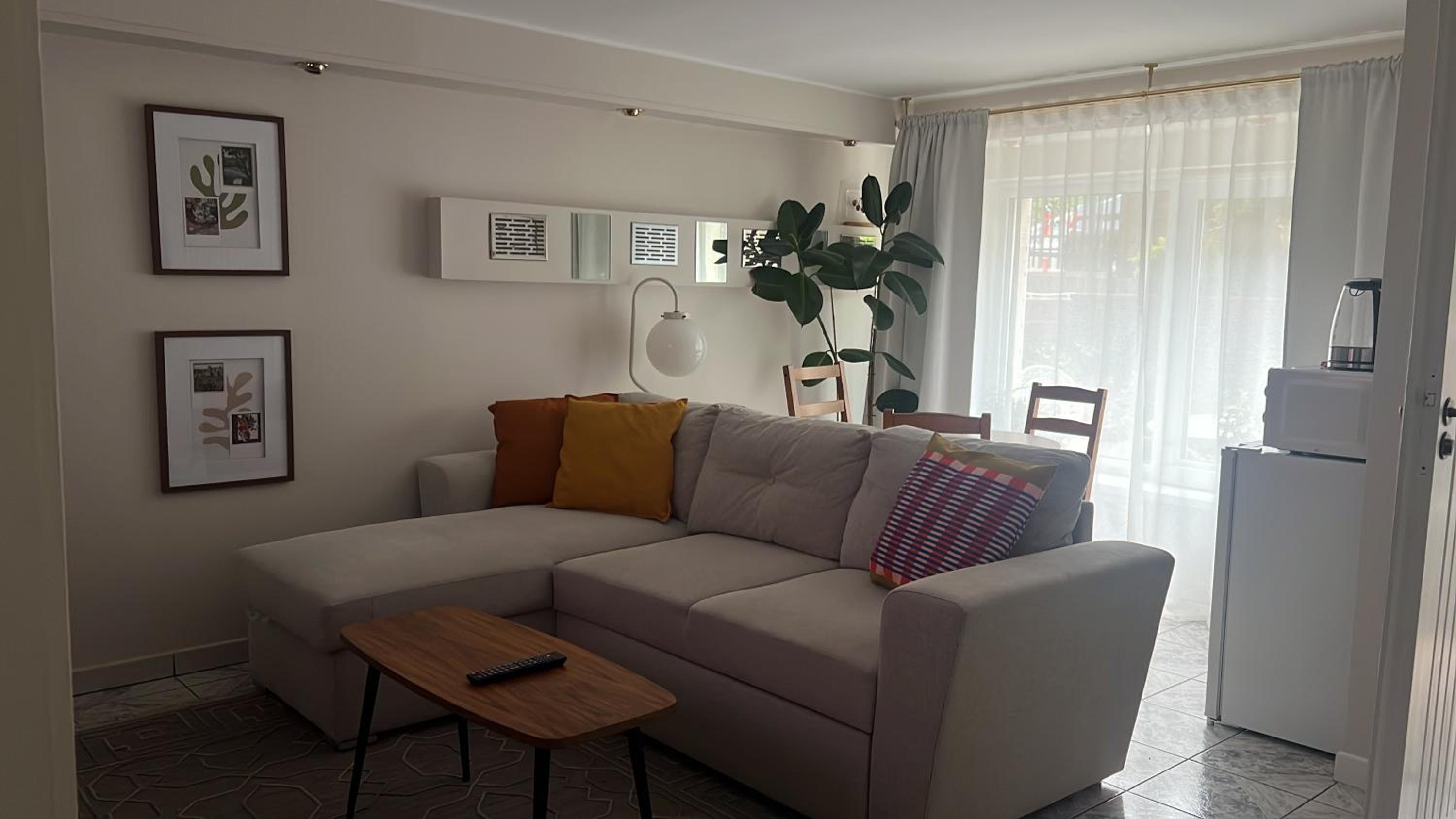 One-Bedroom Family Apartment