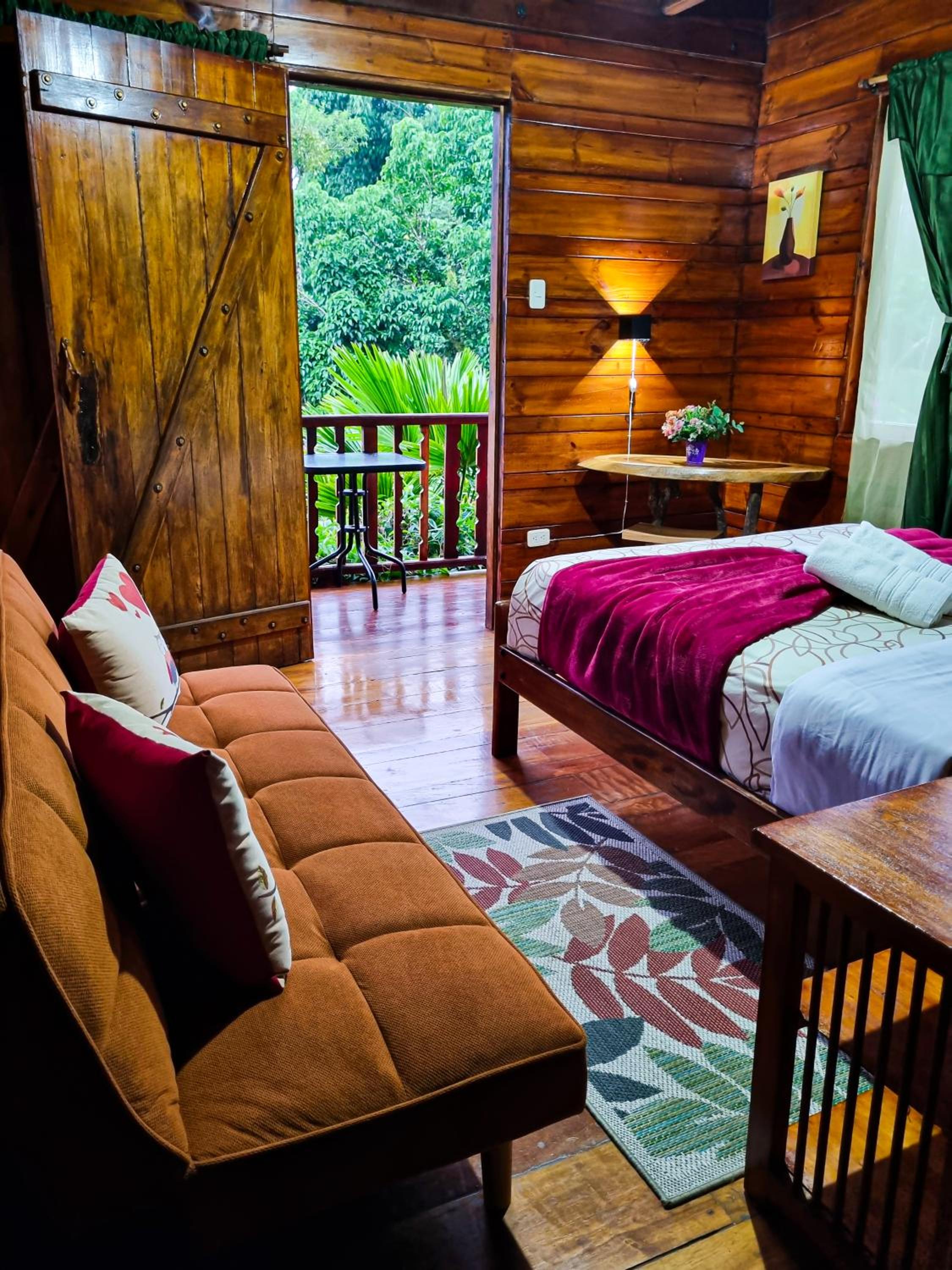 Queen Room with Garden View photo 2