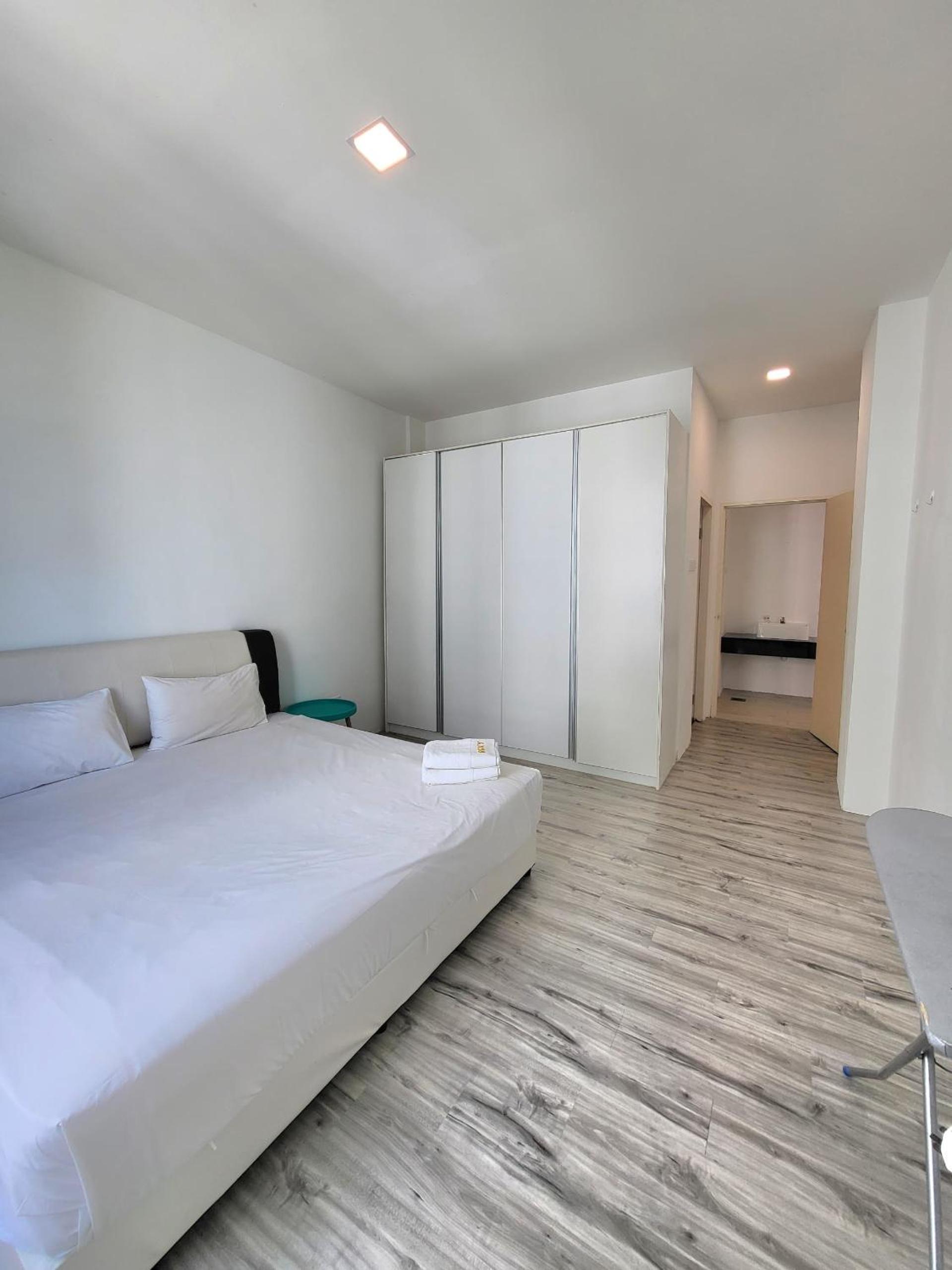 Two-Bedroom Apartment - Photo 12