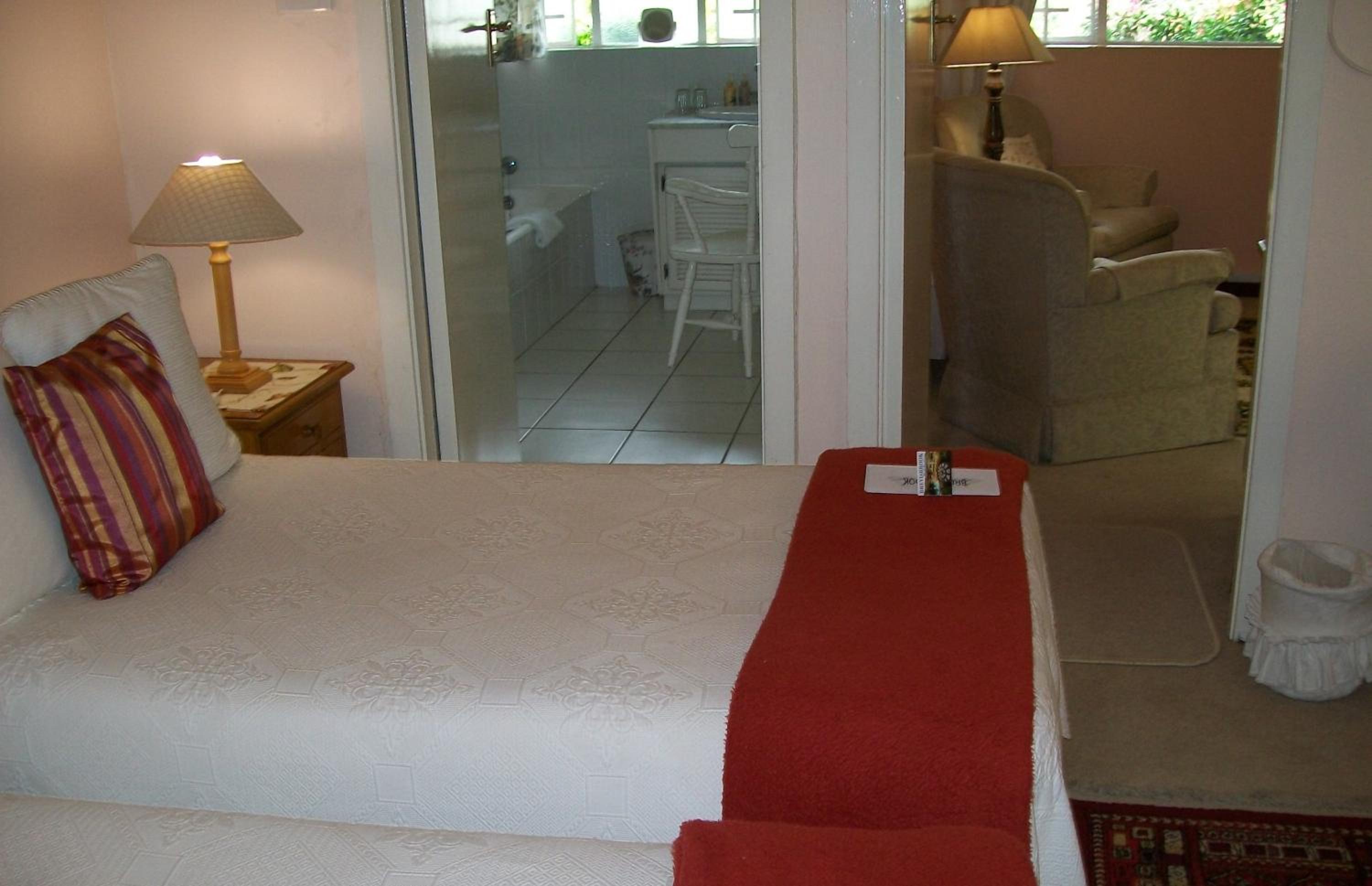 Large Twin Room photo 3