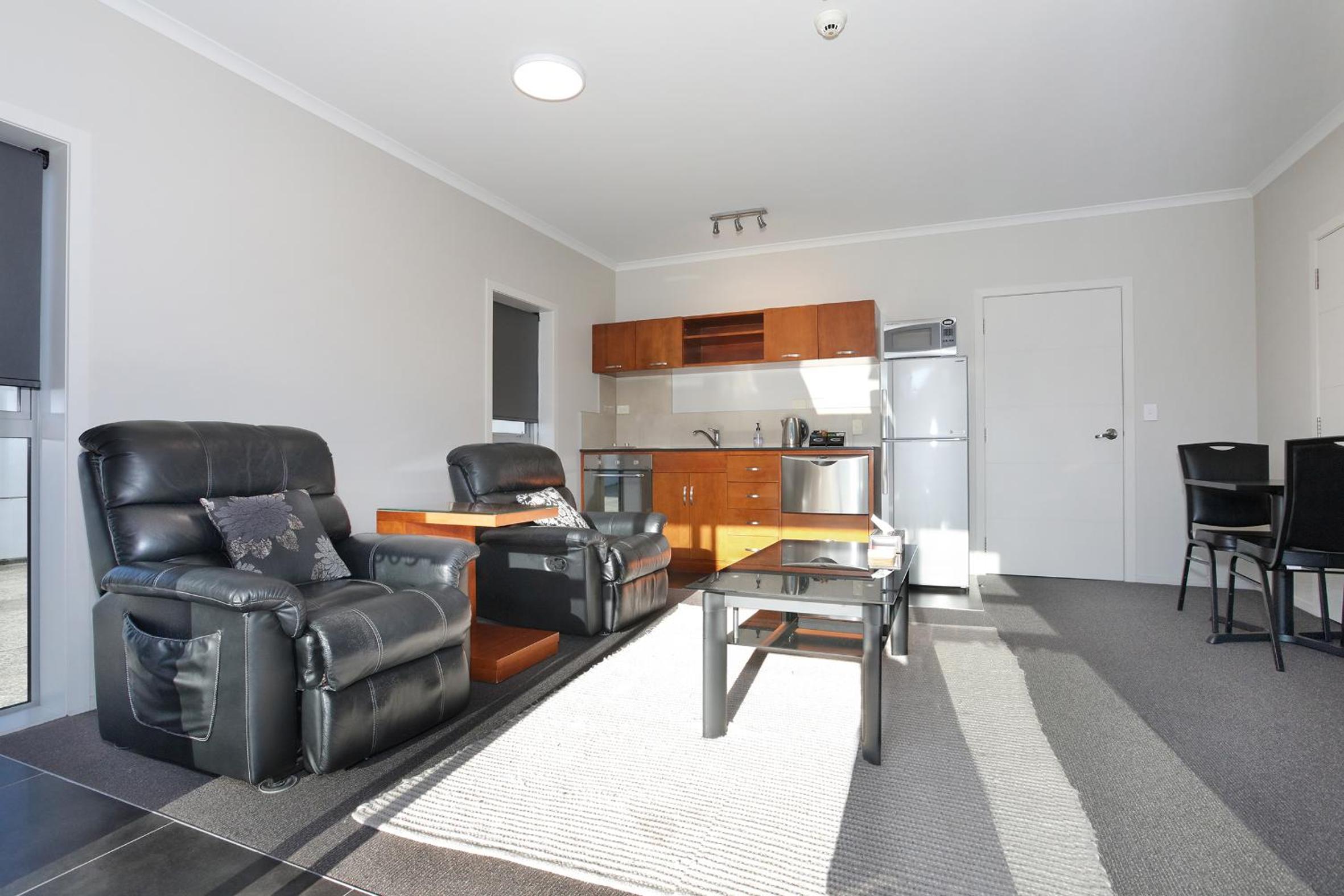 Deluxe Apartment photo 2