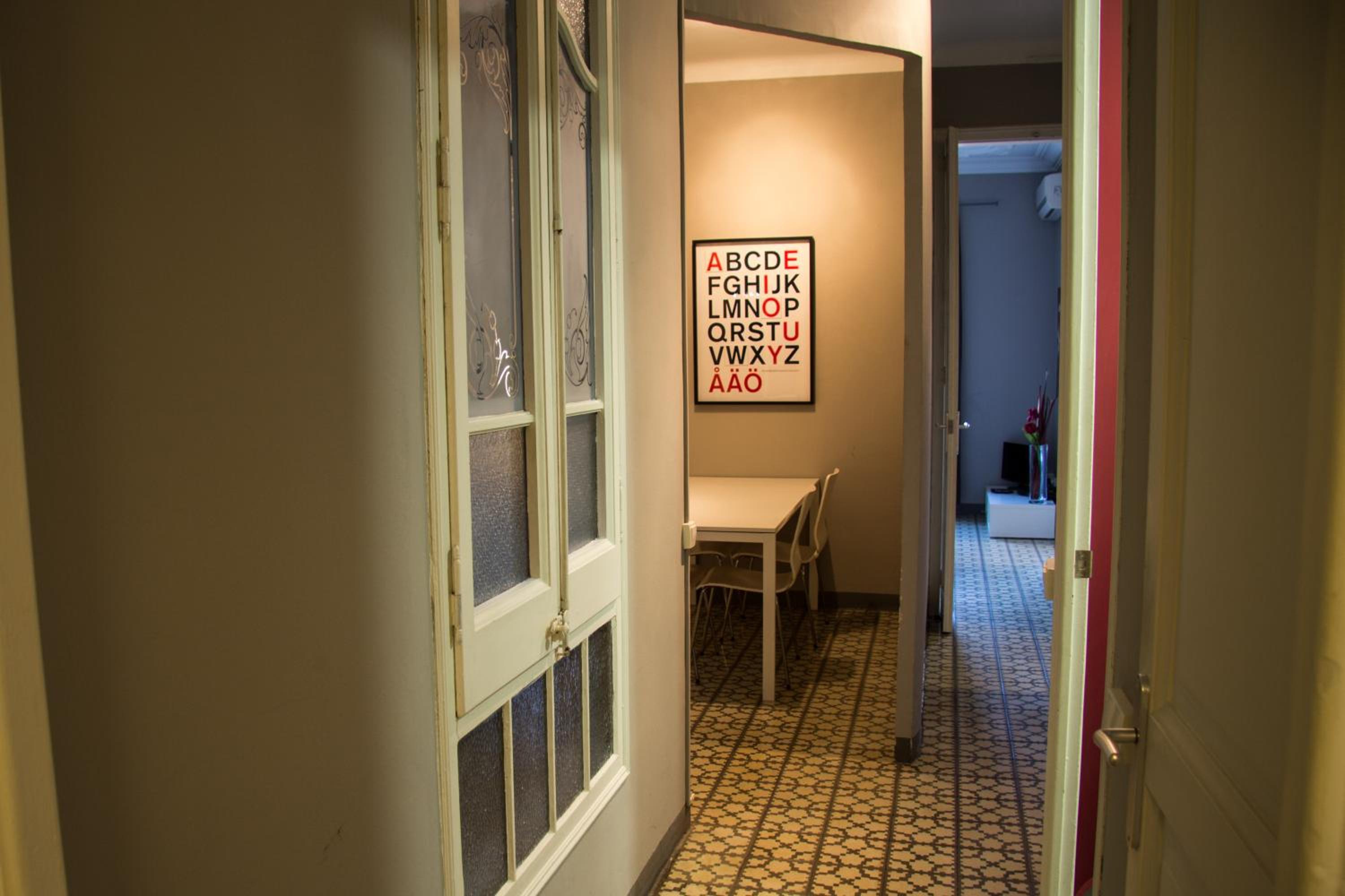 Two-Bedroom Apartment (4 Adults) photo 2
