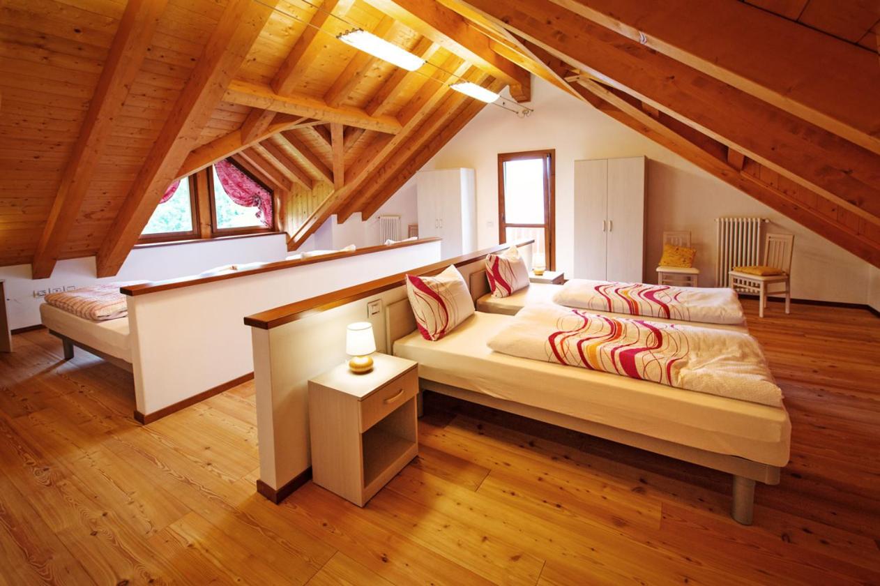 Five-Bedroom Holiday Home photo 3