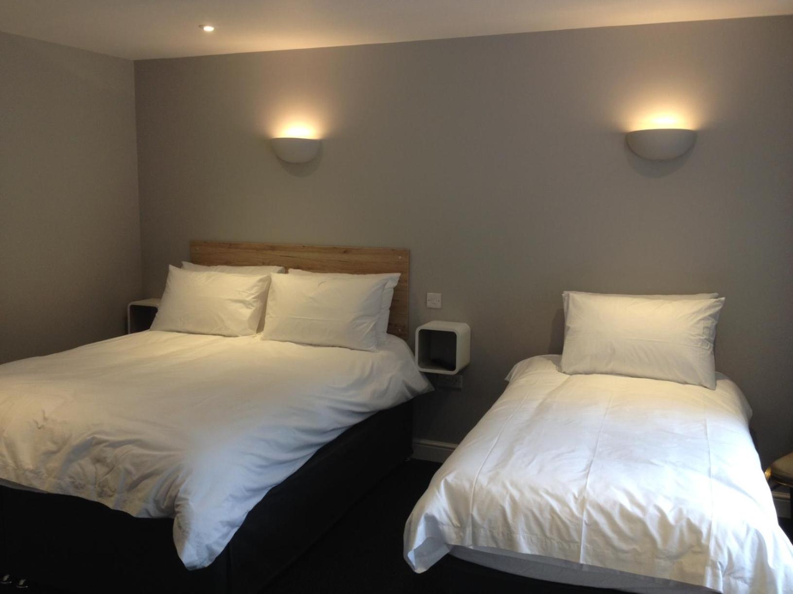 Basic Triple Room - Photo 1