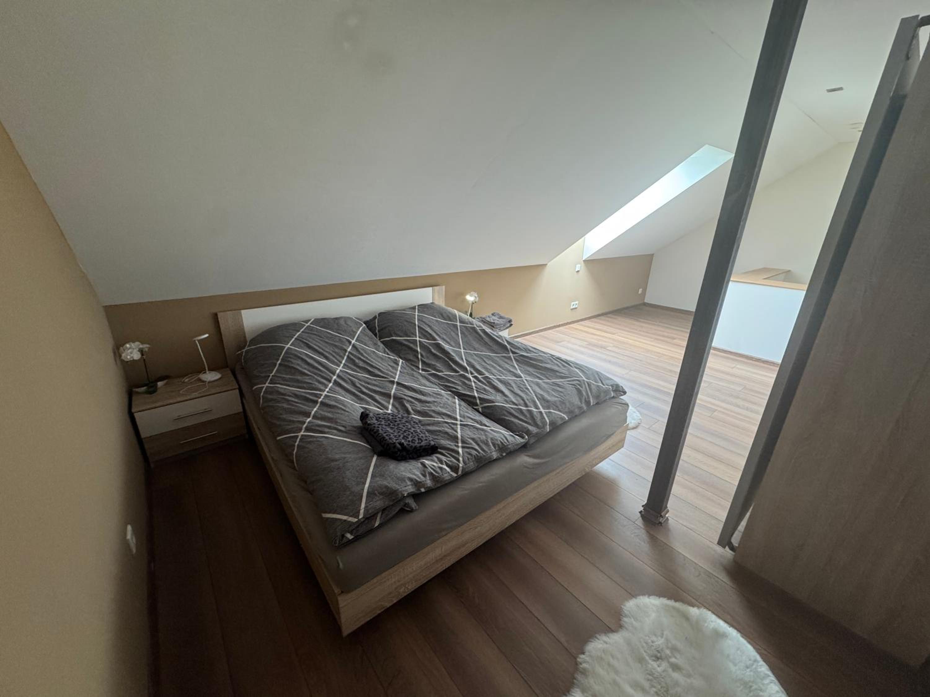 Apartment - Split Level photo 1