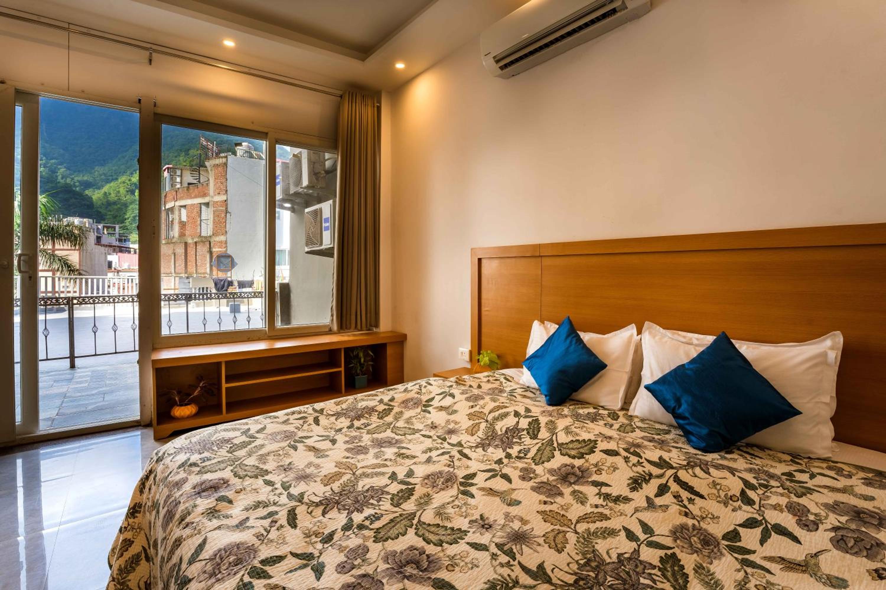 Double Room With Balcony - No Elevator photo 1